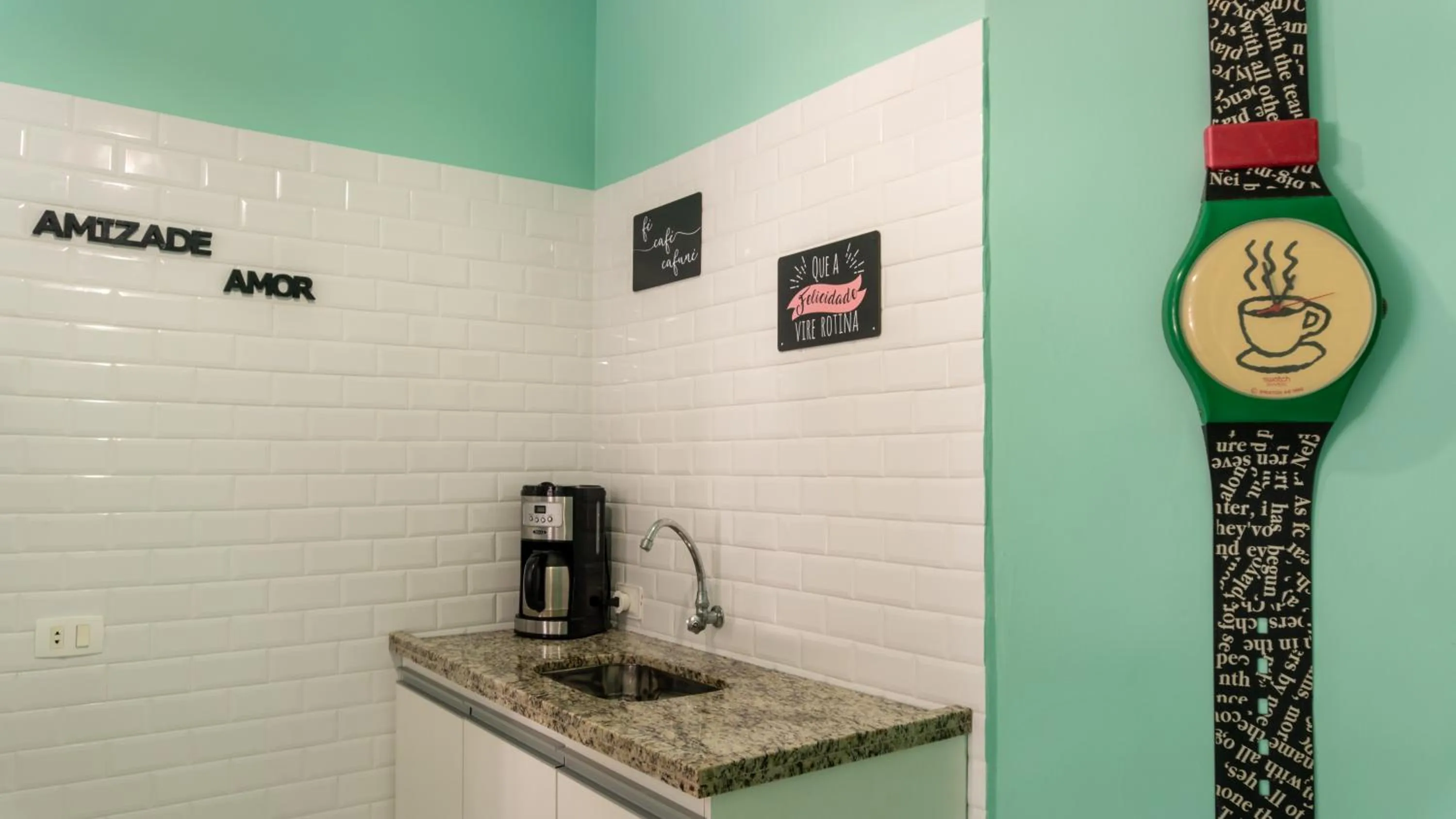 Kitchen or kitchenette in Duplex charmoso - Ótima localização