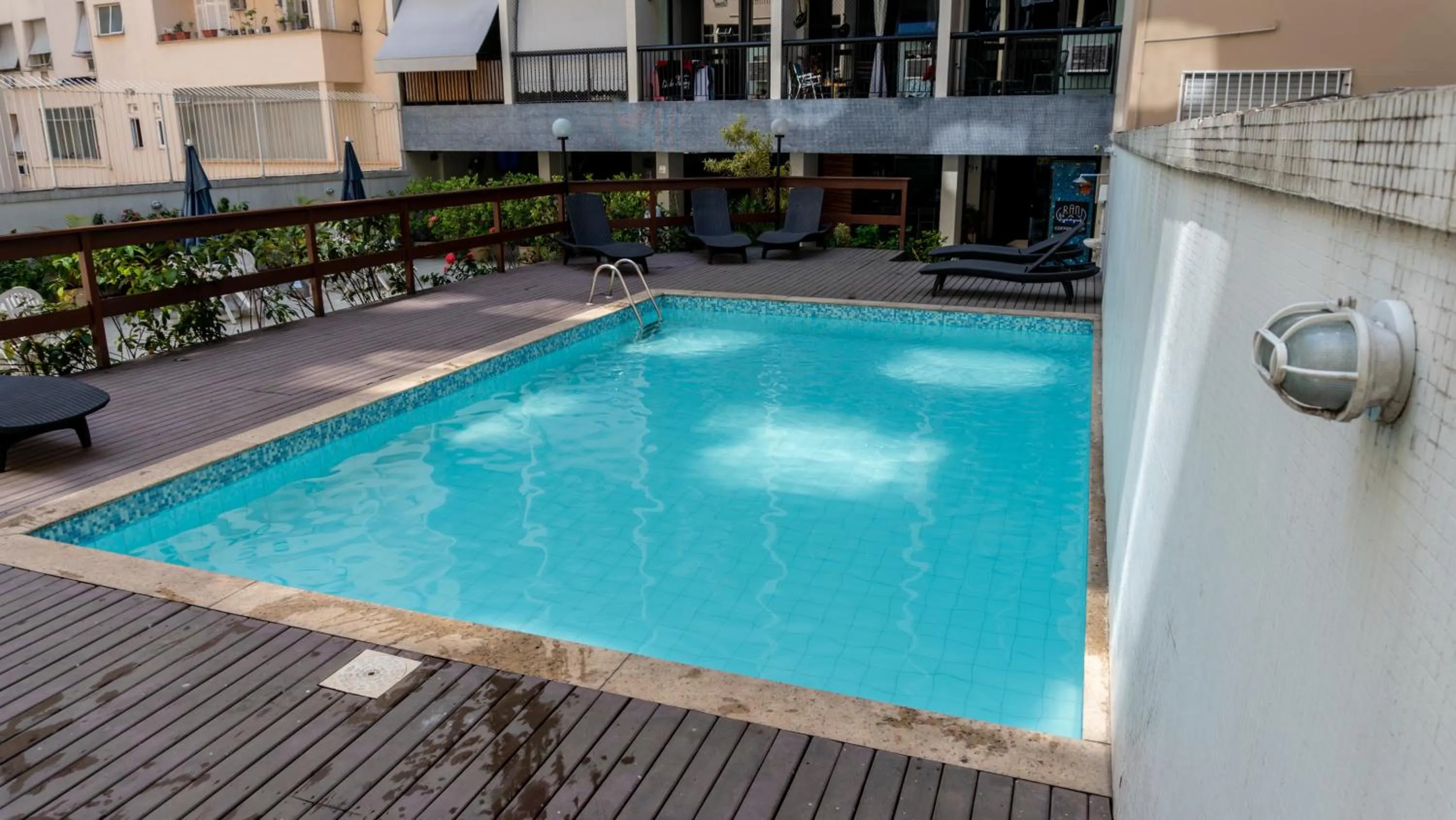 Pool view in Duplex charmoso - Ótima localização