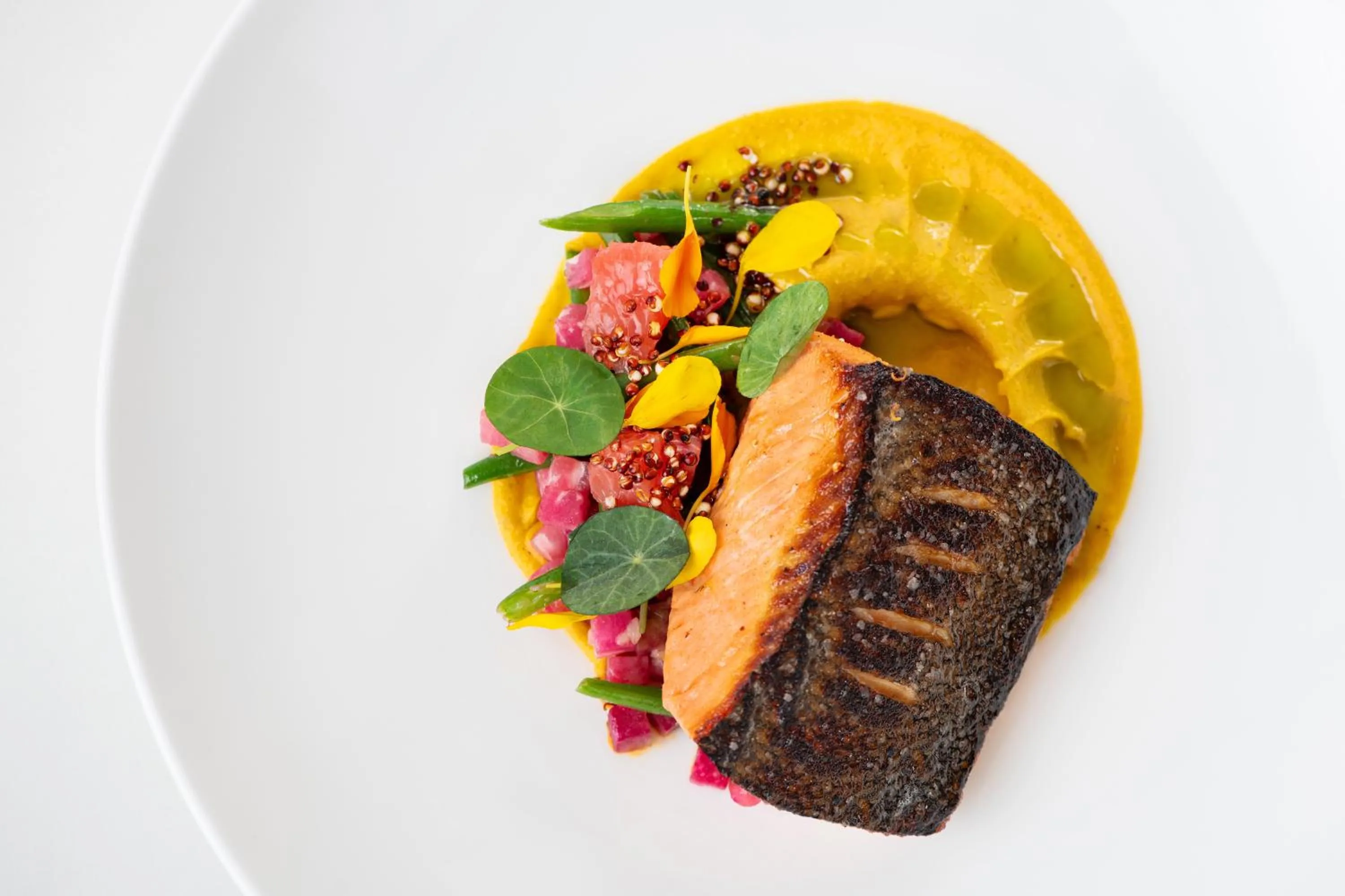 Food and drinks in Surf & Sand Laguna Beach