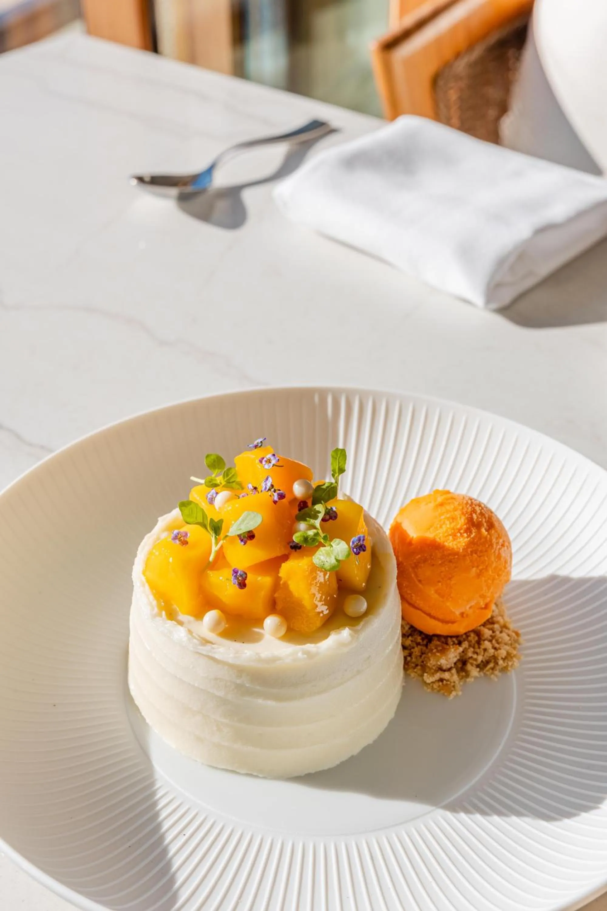 Restaurant/places to eat in Surf & Sand Laguna Beach