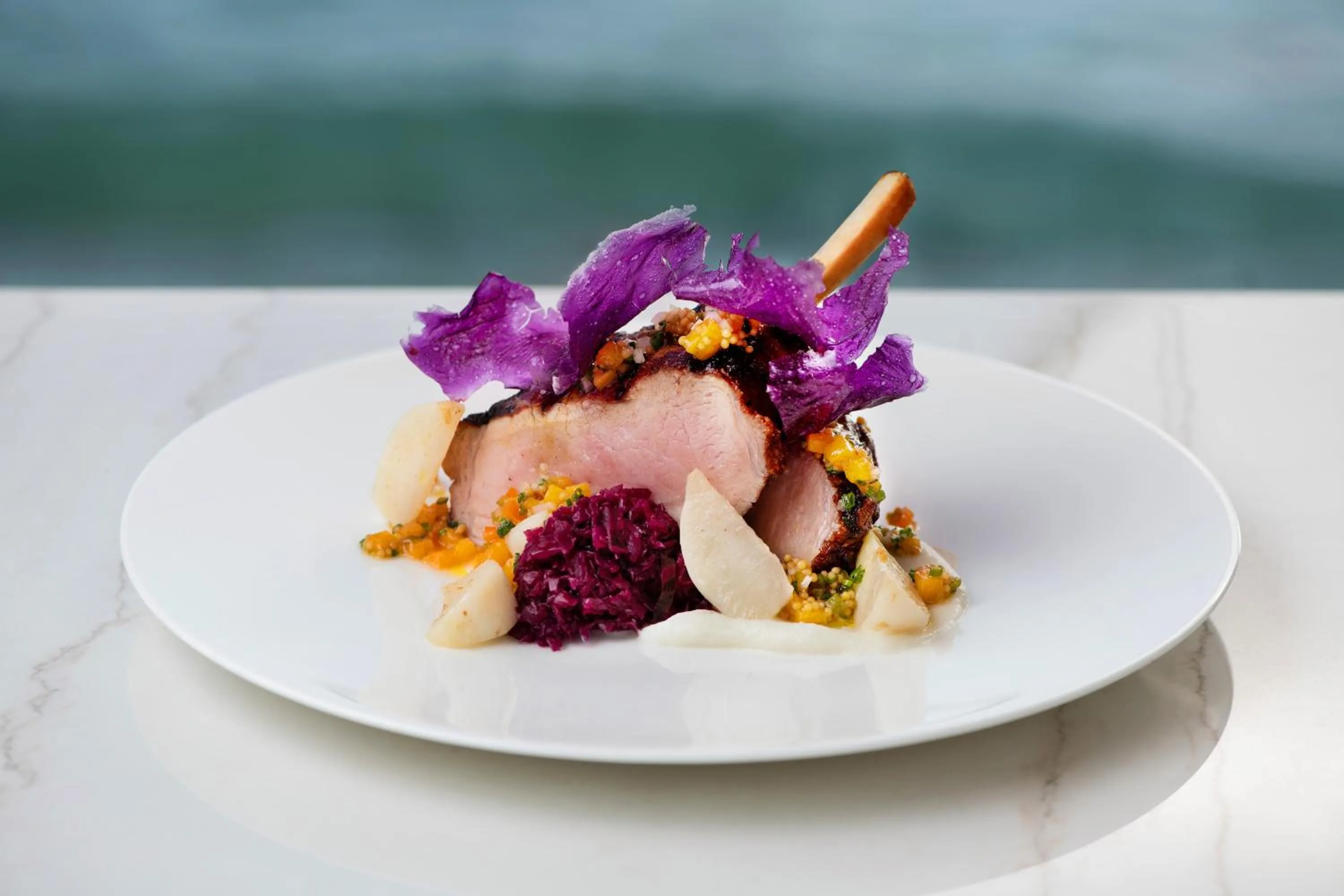 Food and drinks in Surf & Sand Laguna Beach