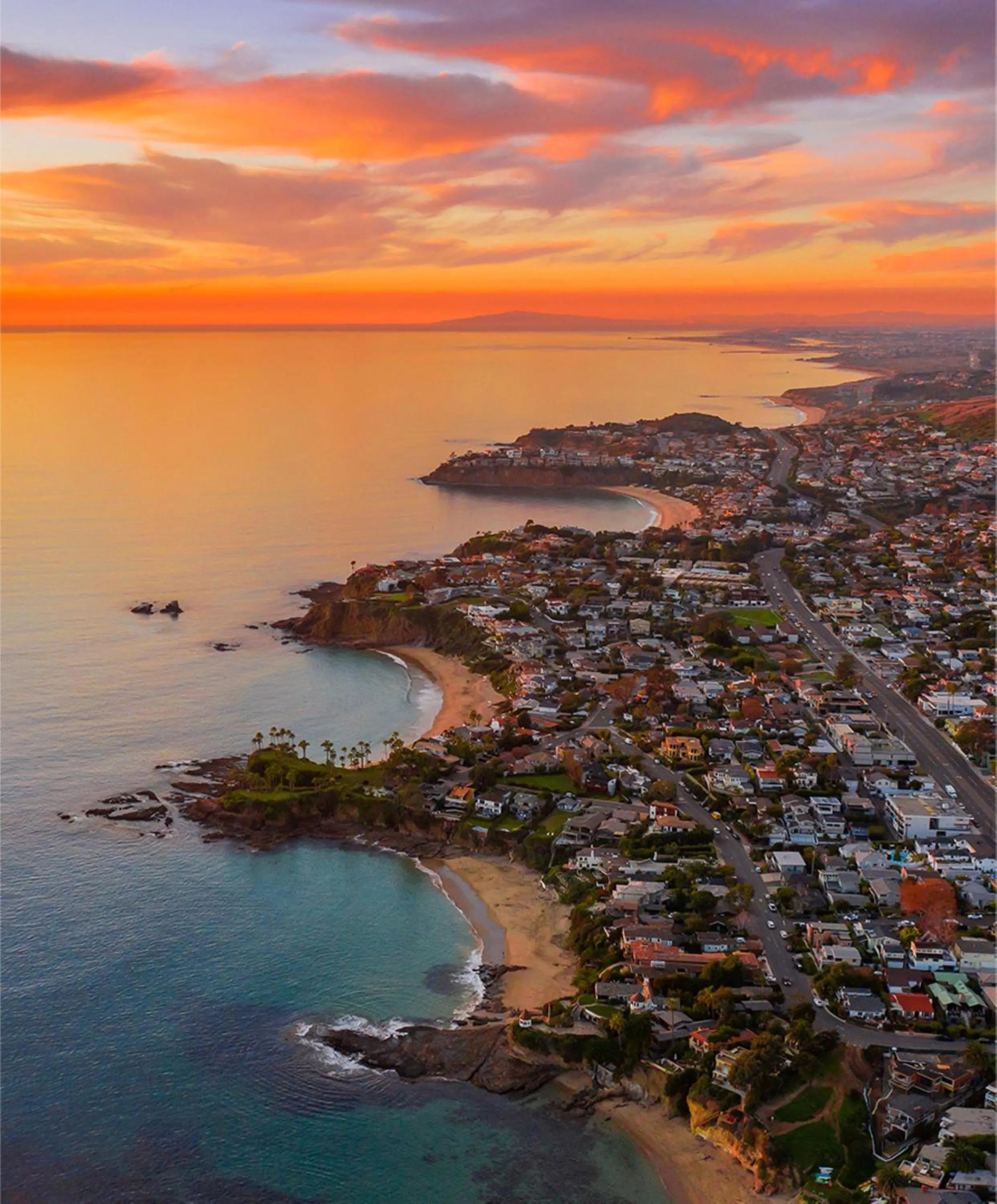 Beach in Surf & Sand Laguna Beach