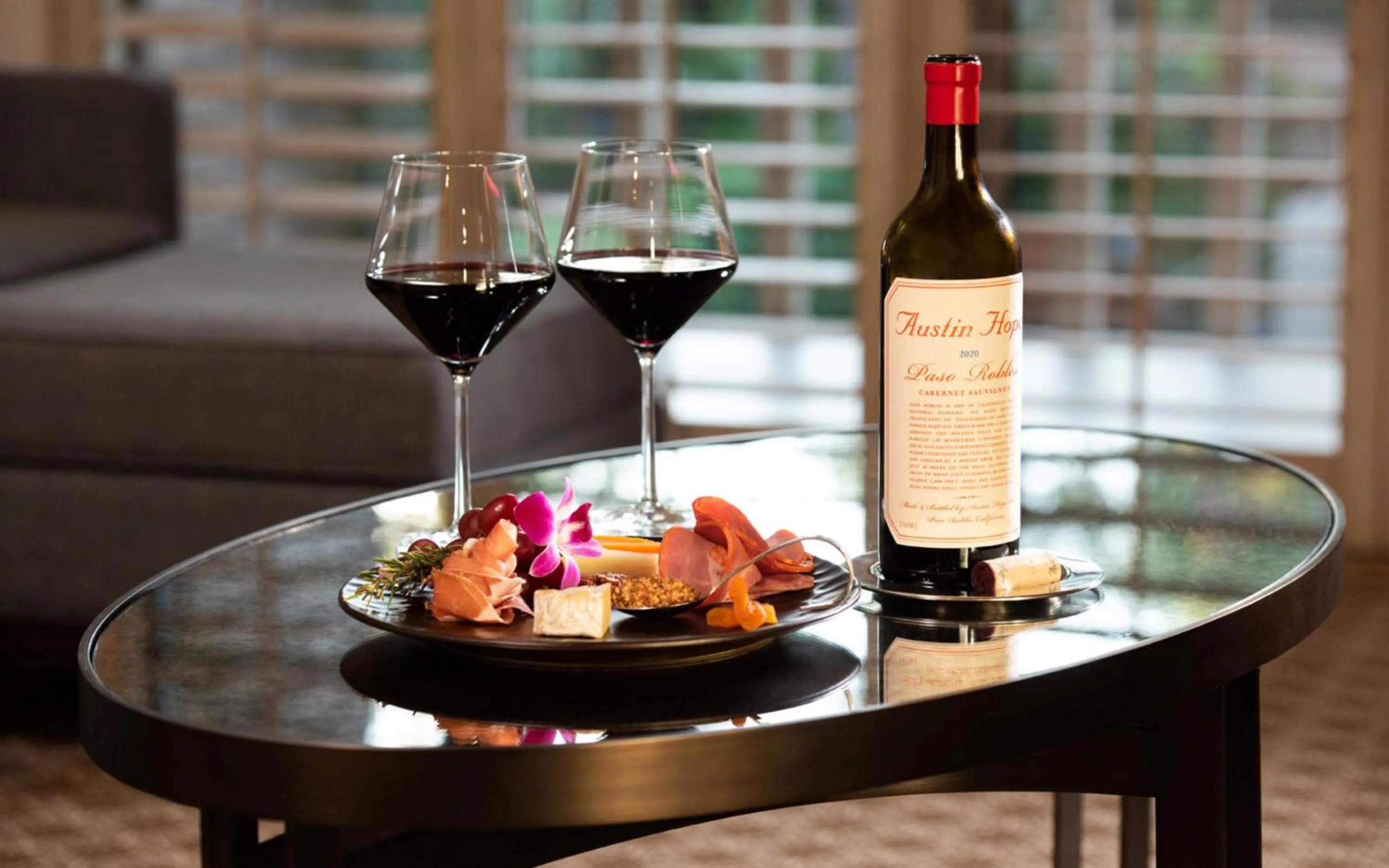 Living room in Rancho Bernardo Inn