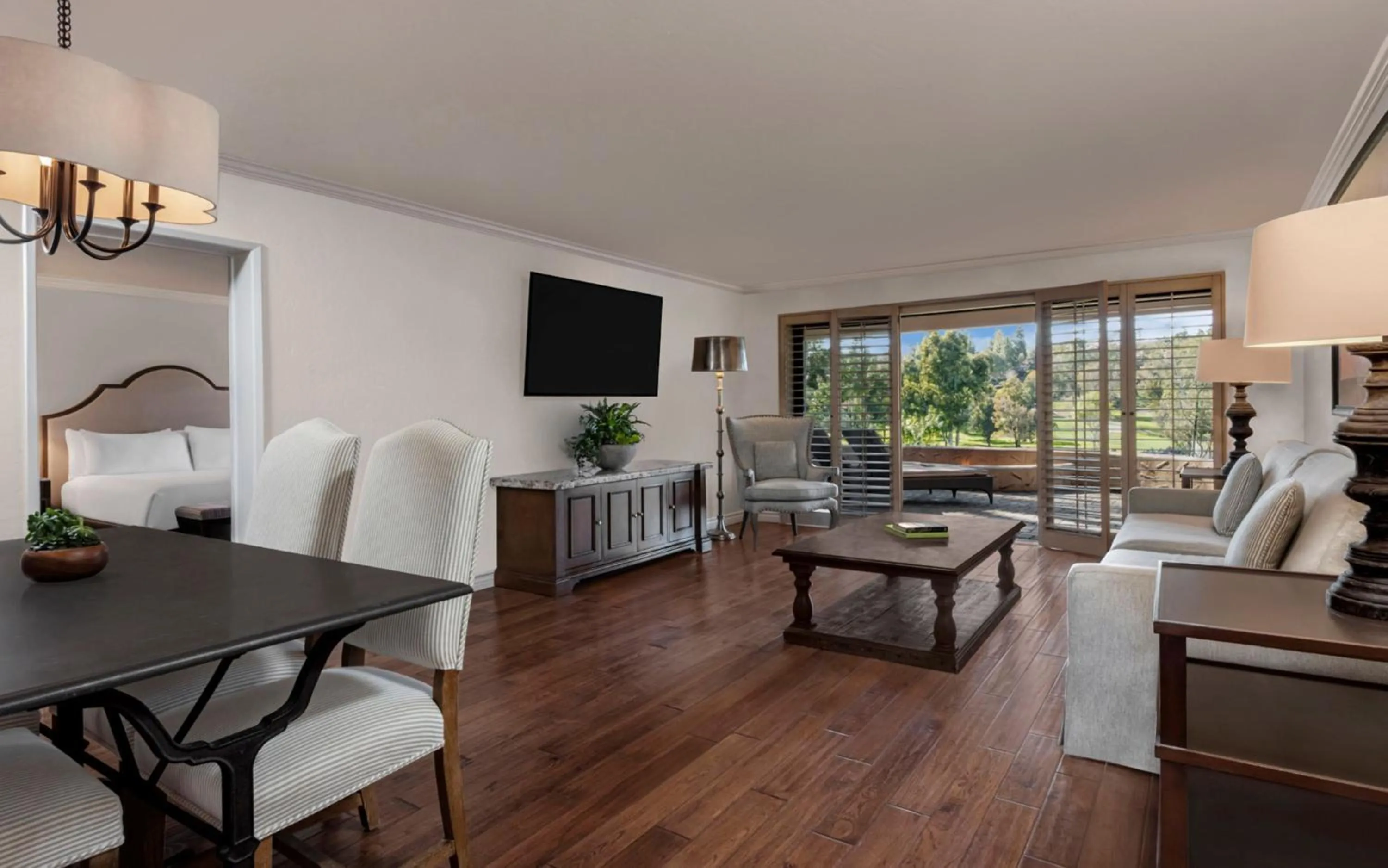 Living room in Rancho Bernardo Inn