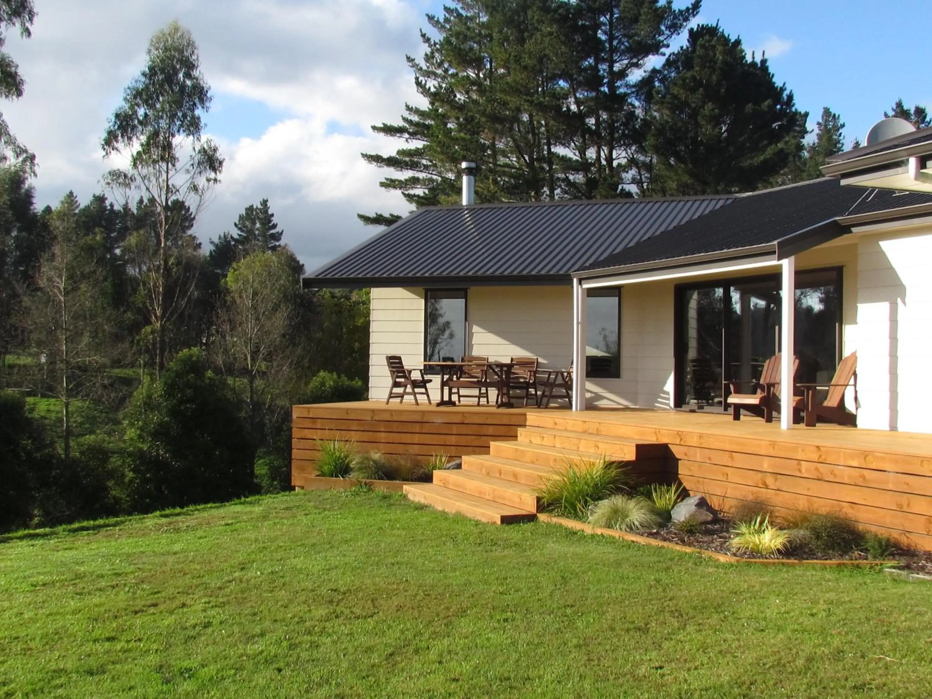 Garden in Rolling Hills Country Stay B&B