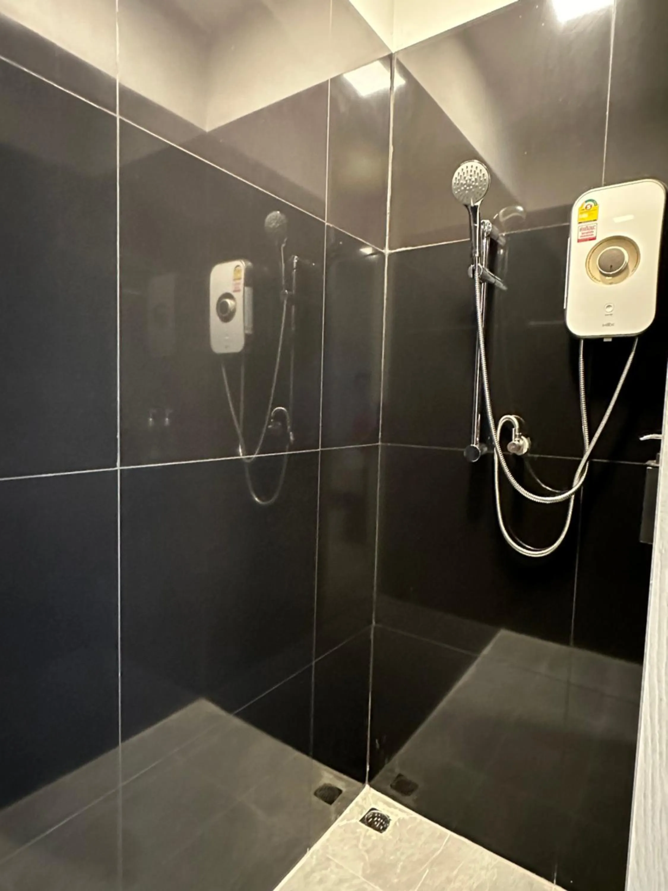 Shower in HIP Seaview Resort @ Phi Phi