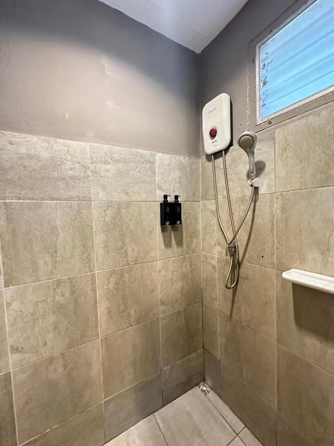 Shower in HIP Seaview Resort @ Phi Phi