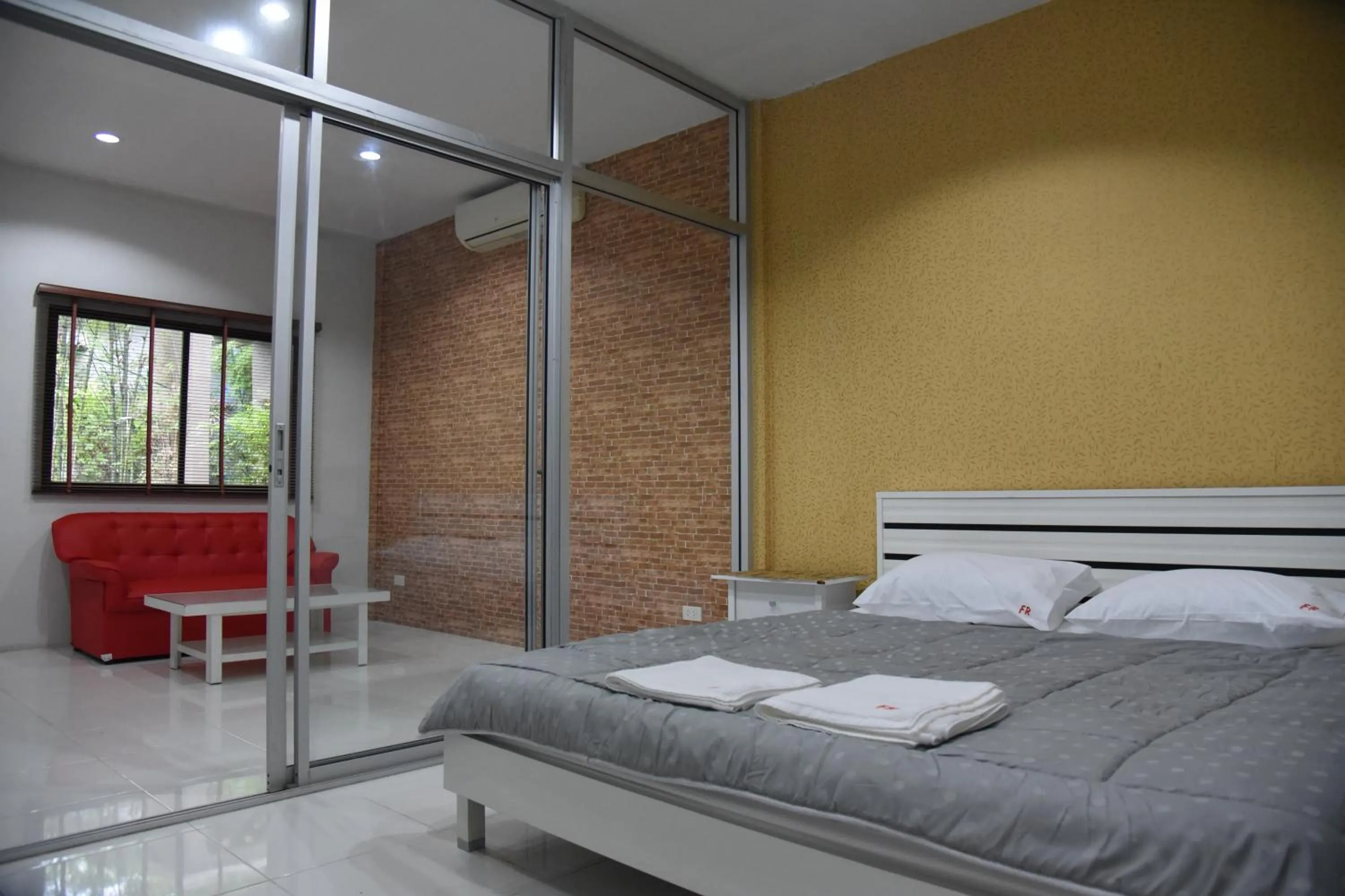 Bedroom, Bed in Fairtex Residence Pattaya