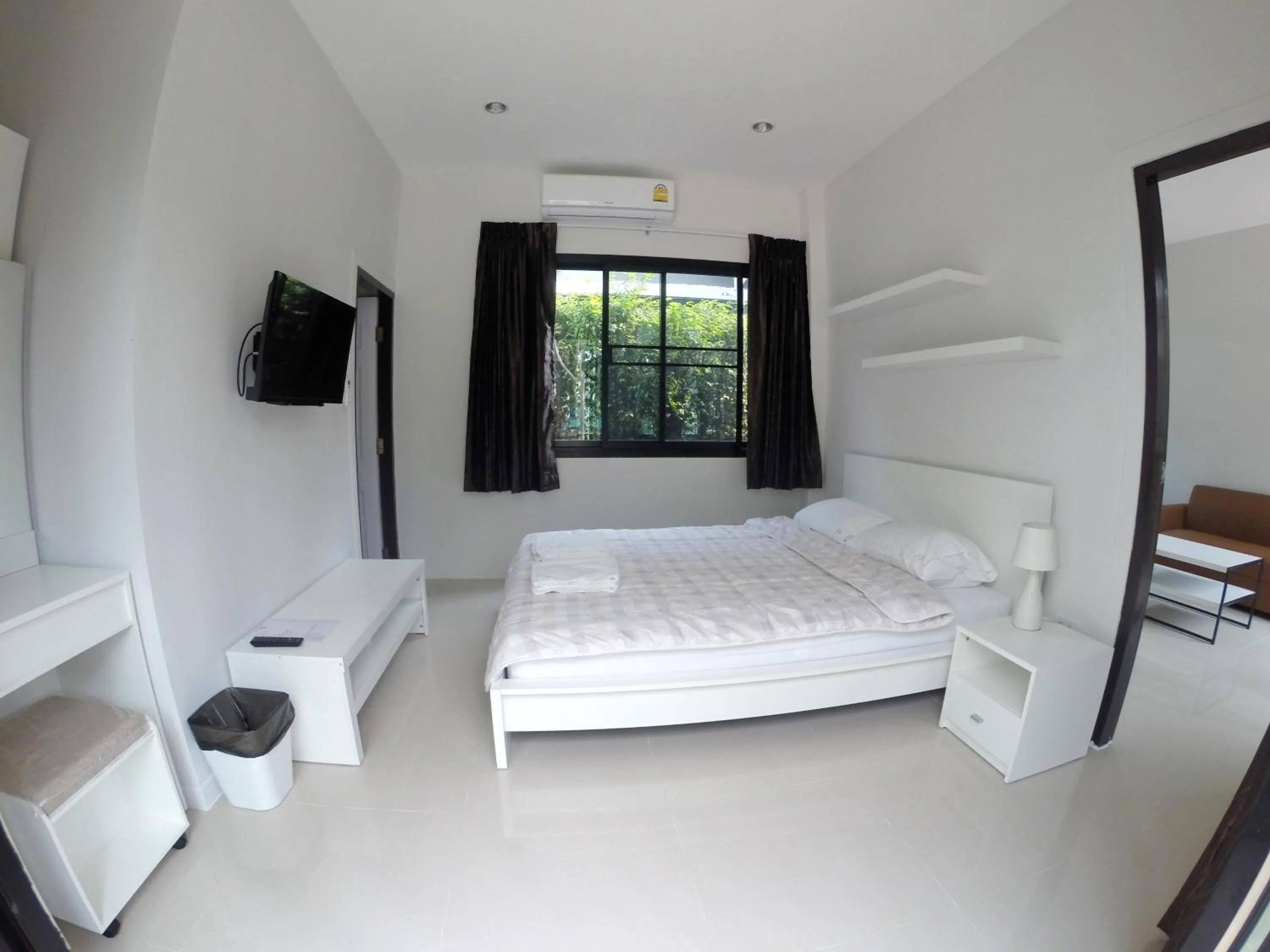 Bedroom, Bed in Fairtex Residence Pattaya