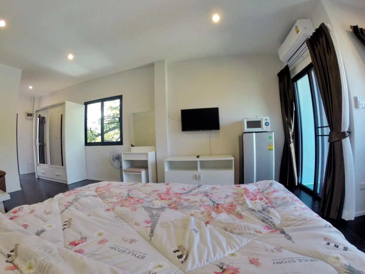 Decorative detail, Bed in Fairtex Residence Pattaya