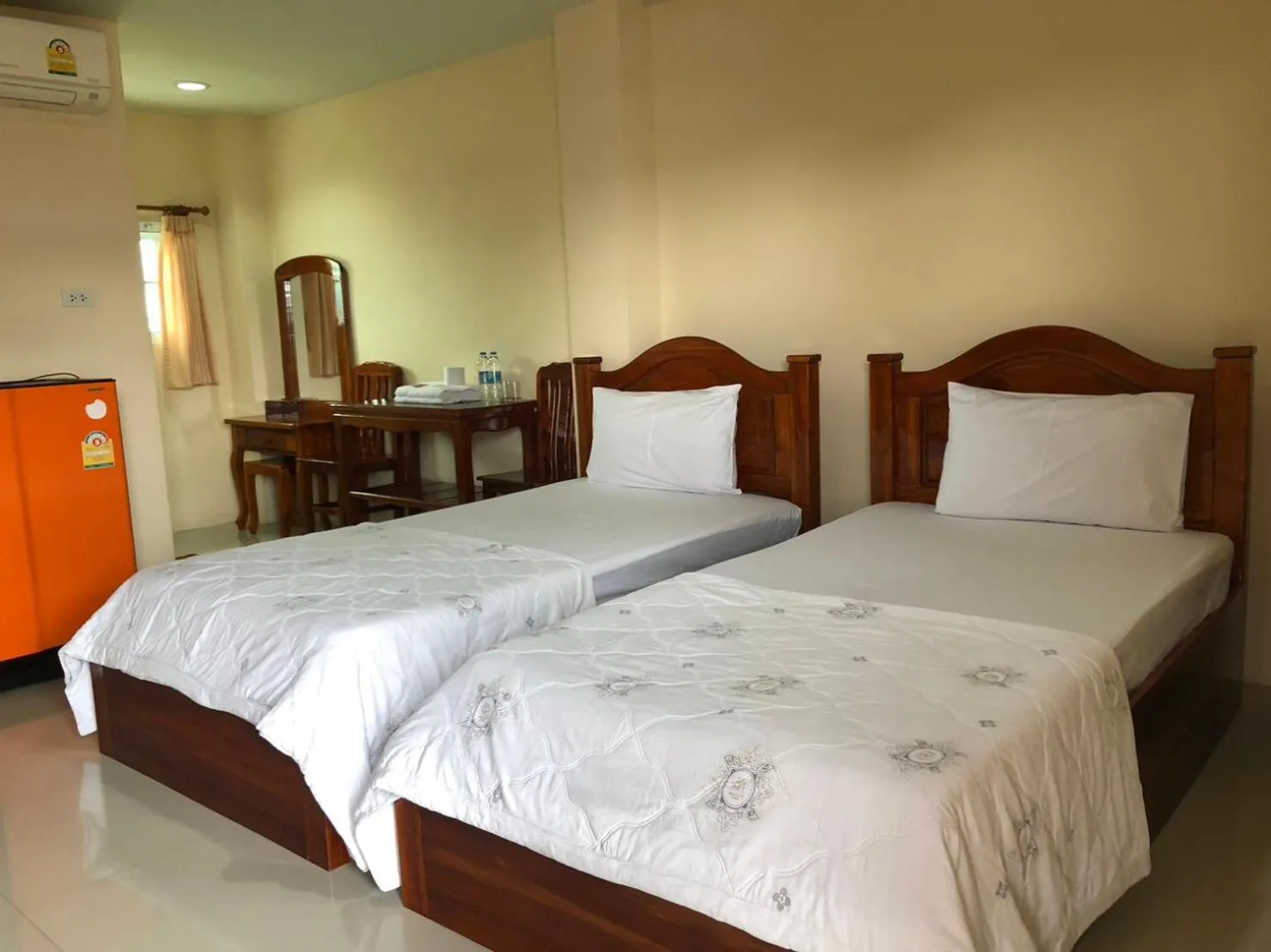 Bed in Ratchaphruek Resort