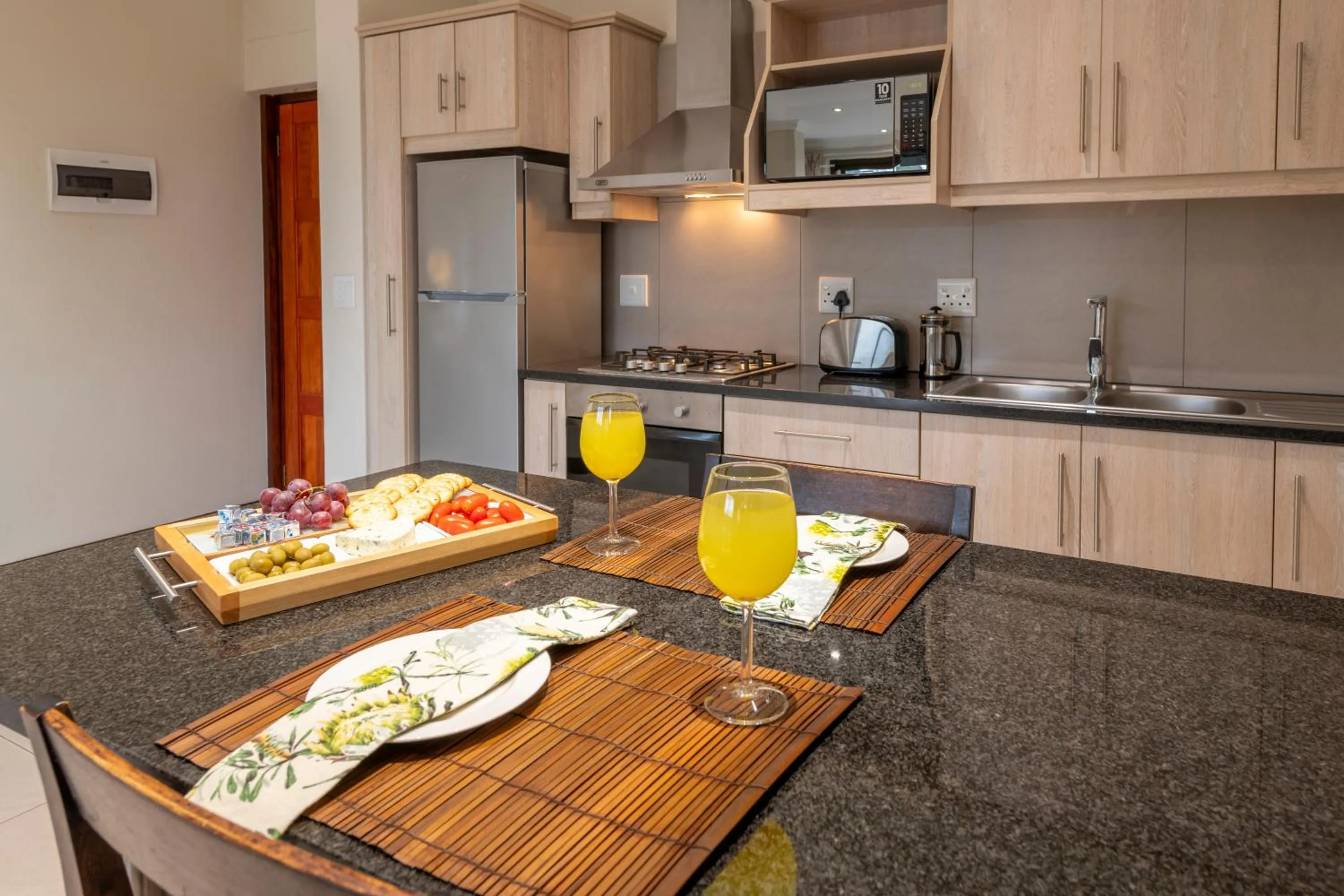 Kitchen or kitchenette in Alkantmooi Private Nature Reserve - Keurkloof & Keurbos 93