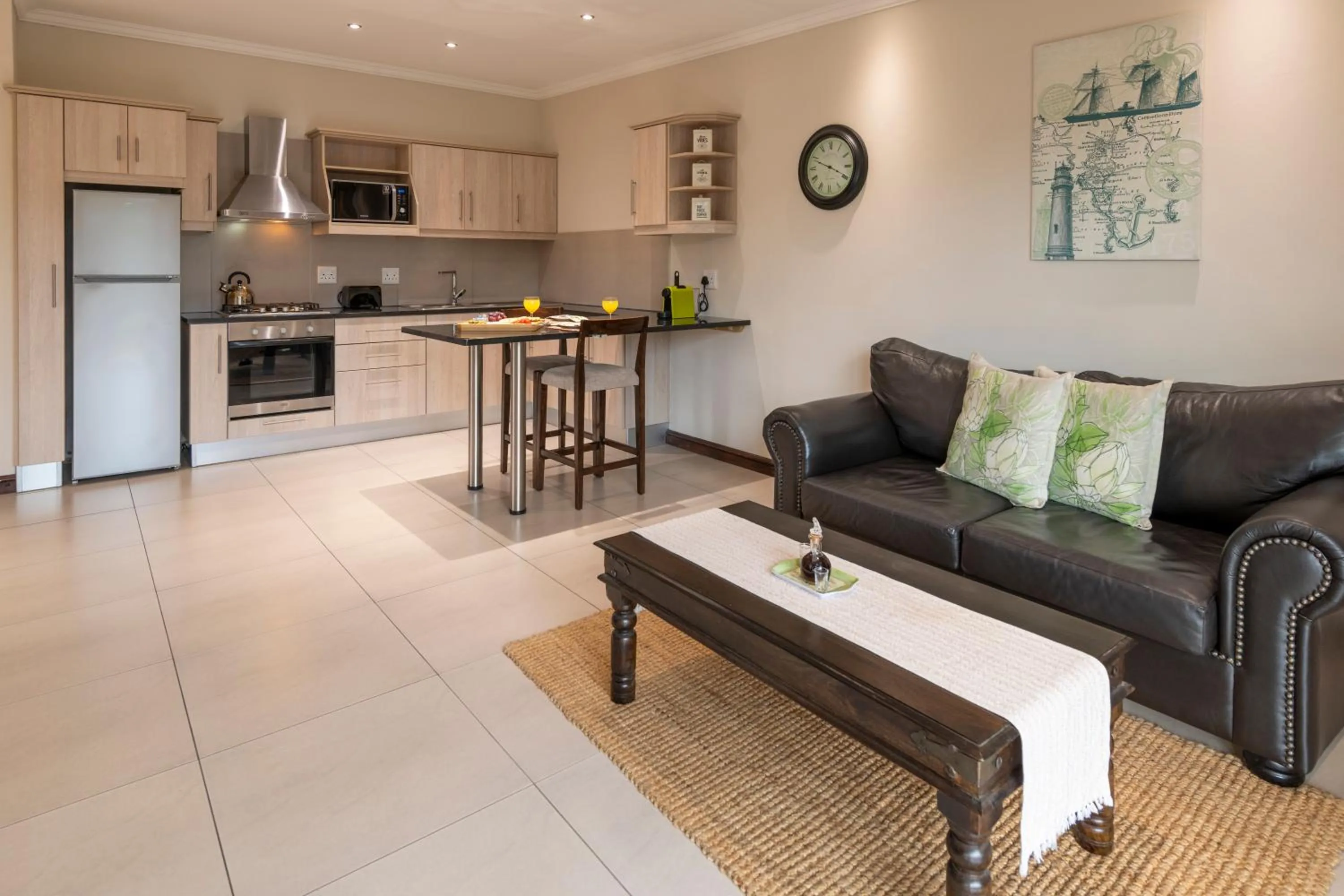 Kitchen or kitchenette in Alkantmooi Private Nature Reserve - Keurkloof & Keurbos 93