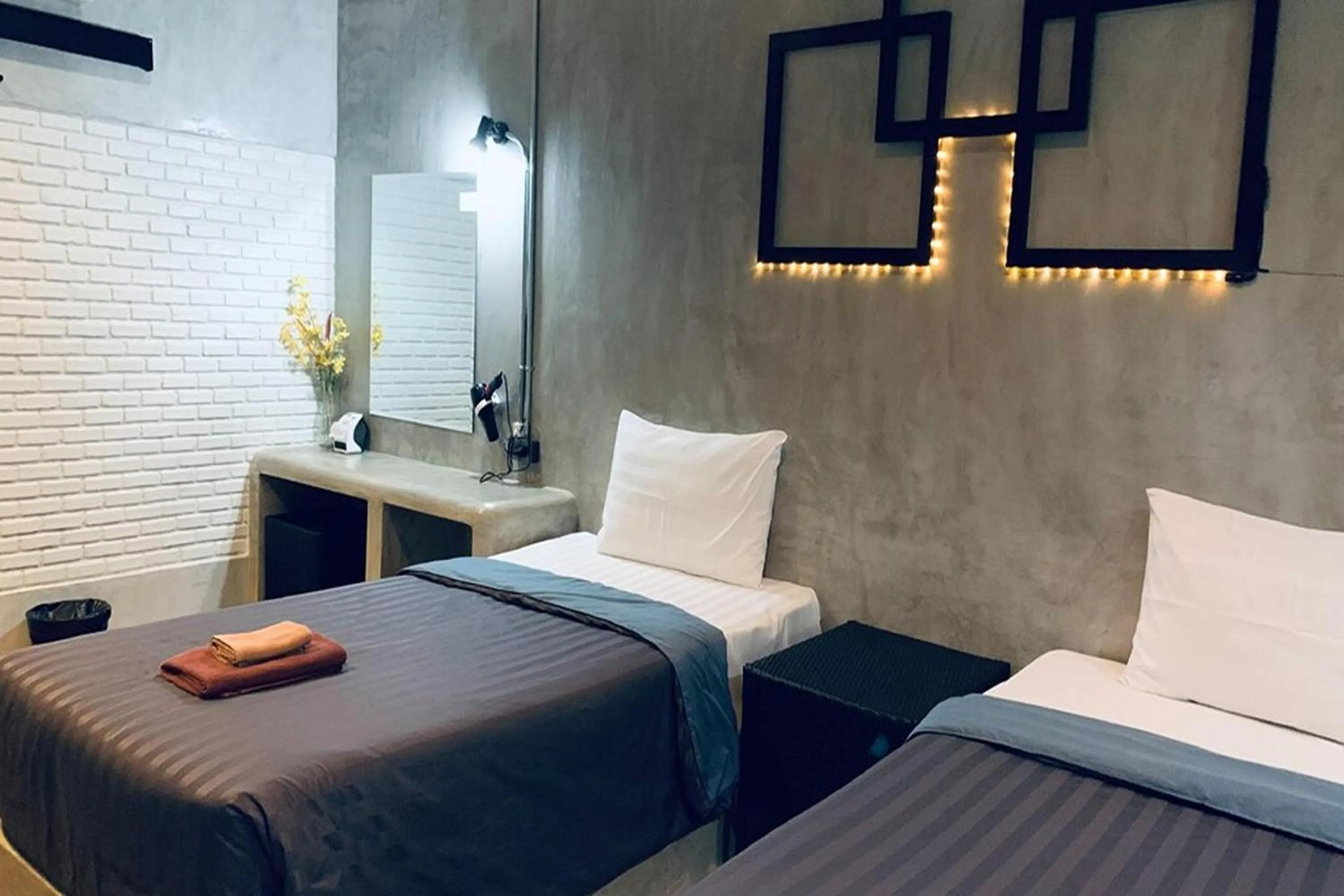 Bed in The Loft @Chiangrai