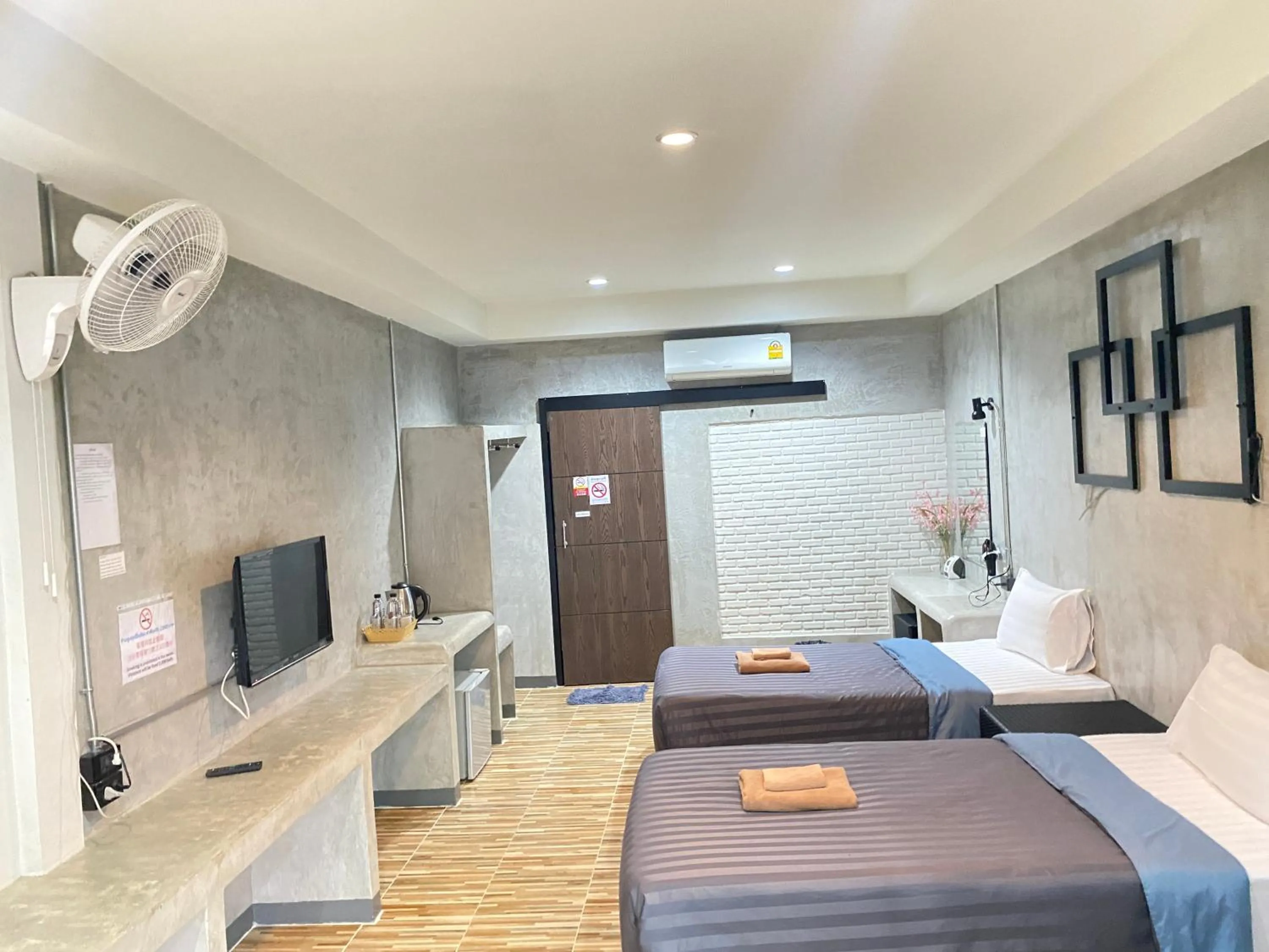 Bed in The Loft @Chiangrai