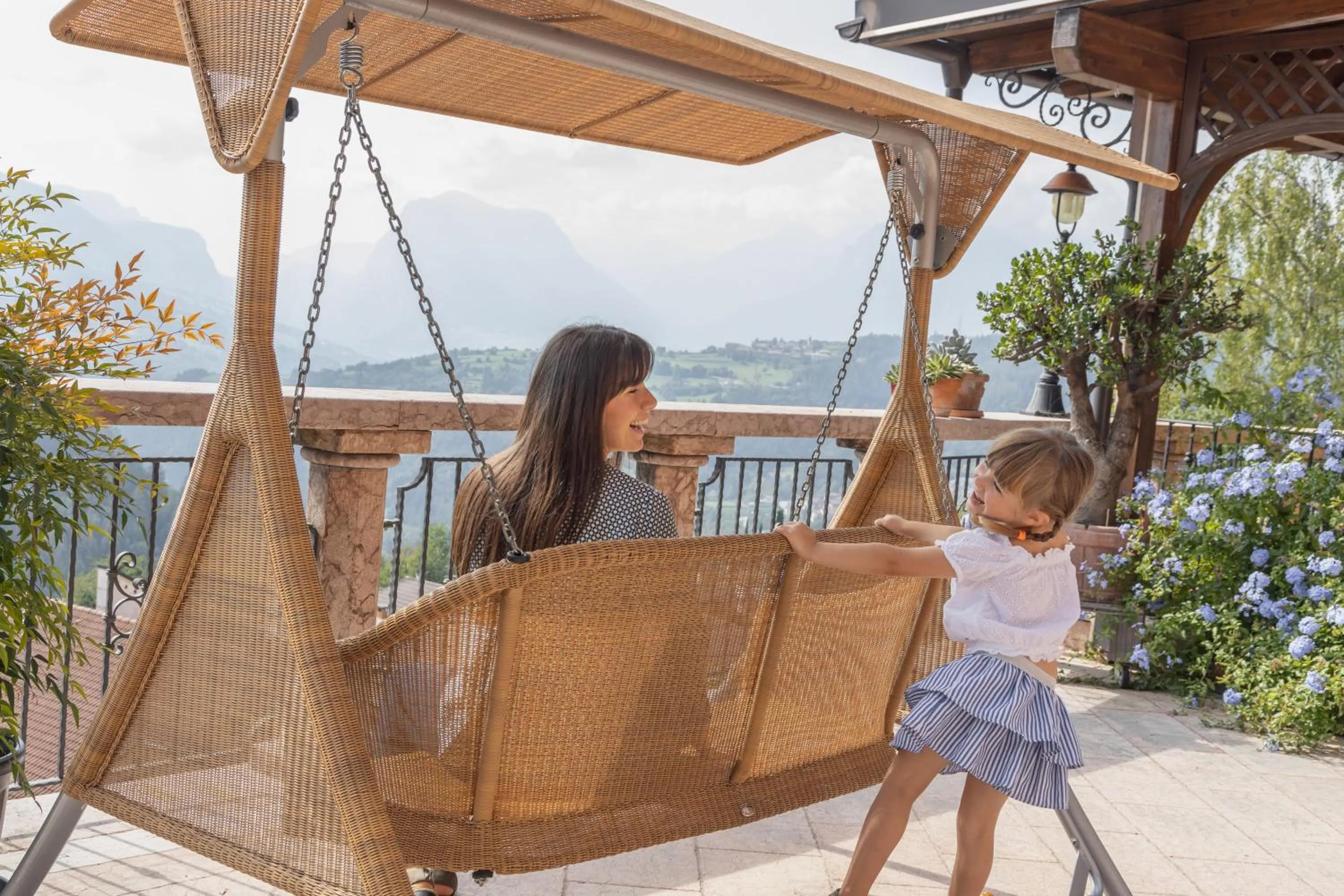 Facade/entrance in Miravalle