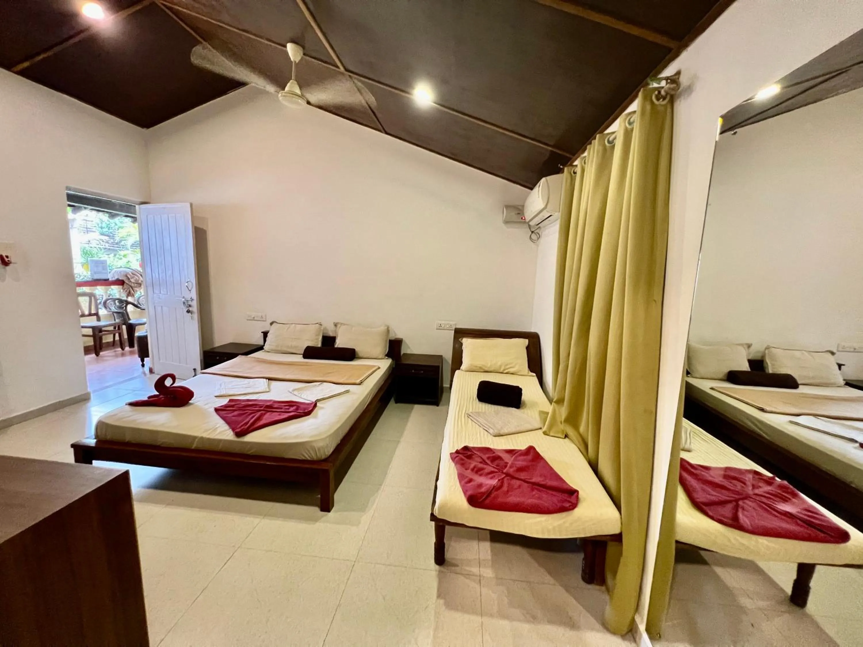 Bed in Fatima Guest House