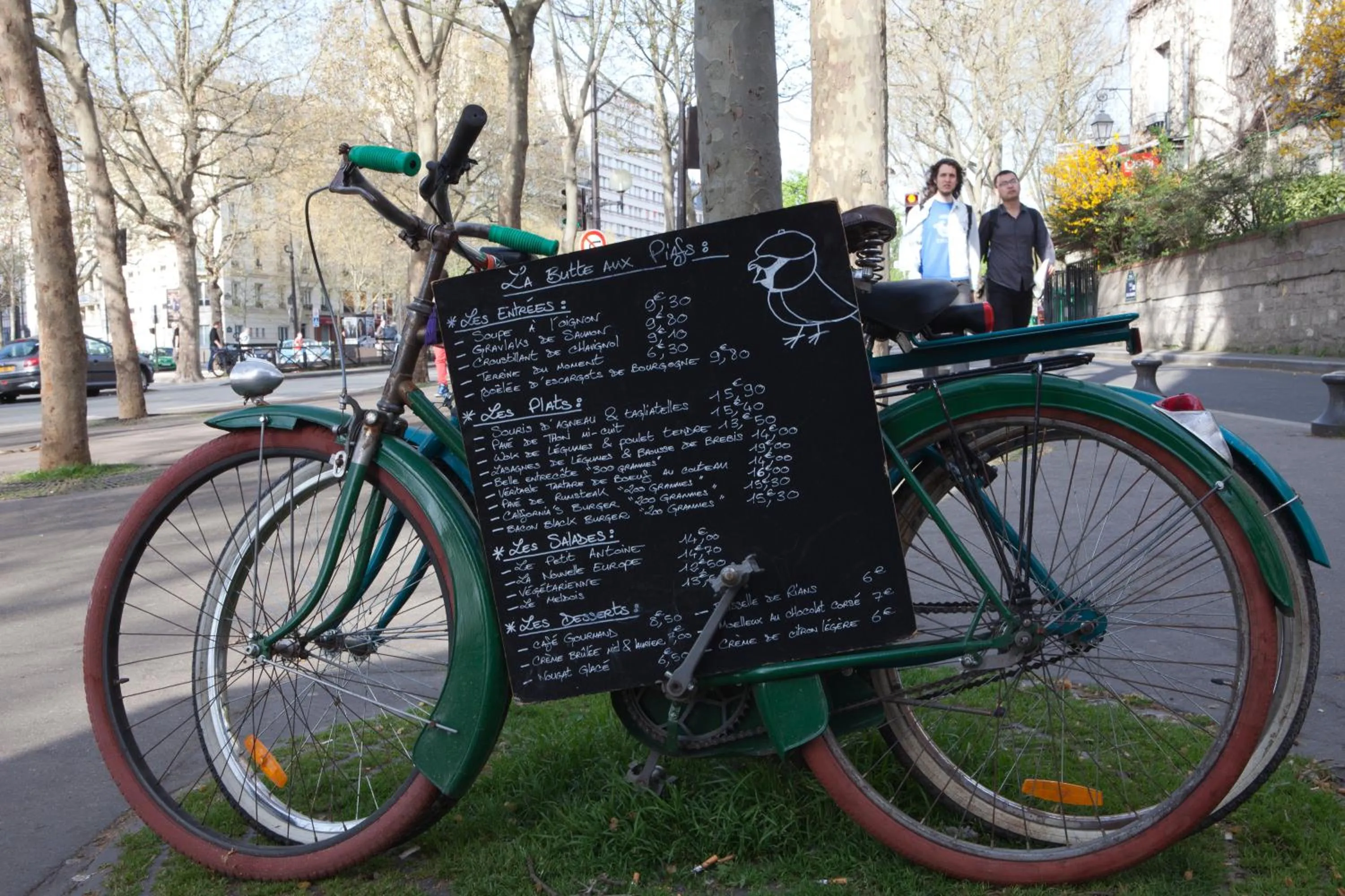 Restaurant/places to eat in Oops! Latin quarter by Hiphophostels