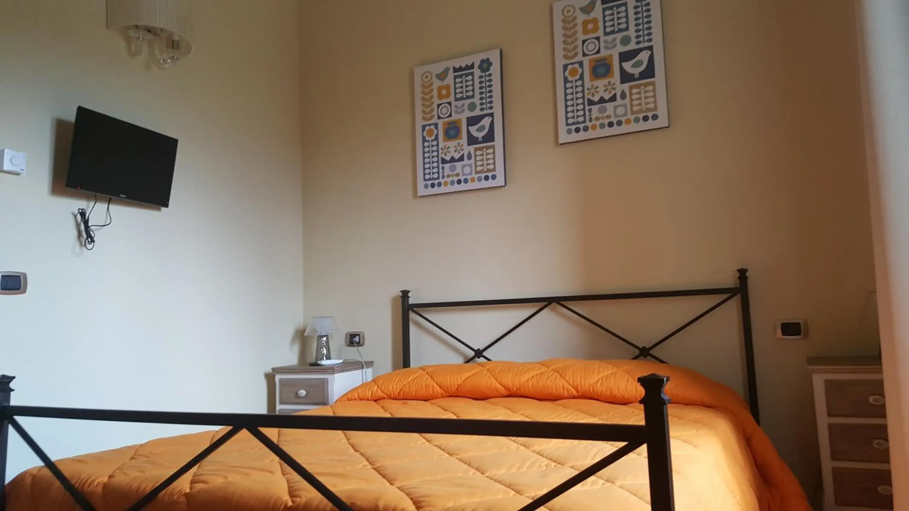 Double Room in Mama Lina Double Room in Mama Lina