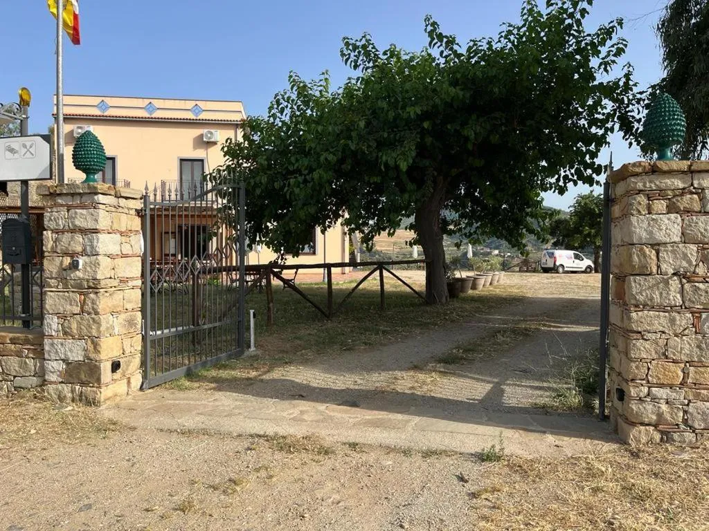 Property building in Mama Lina