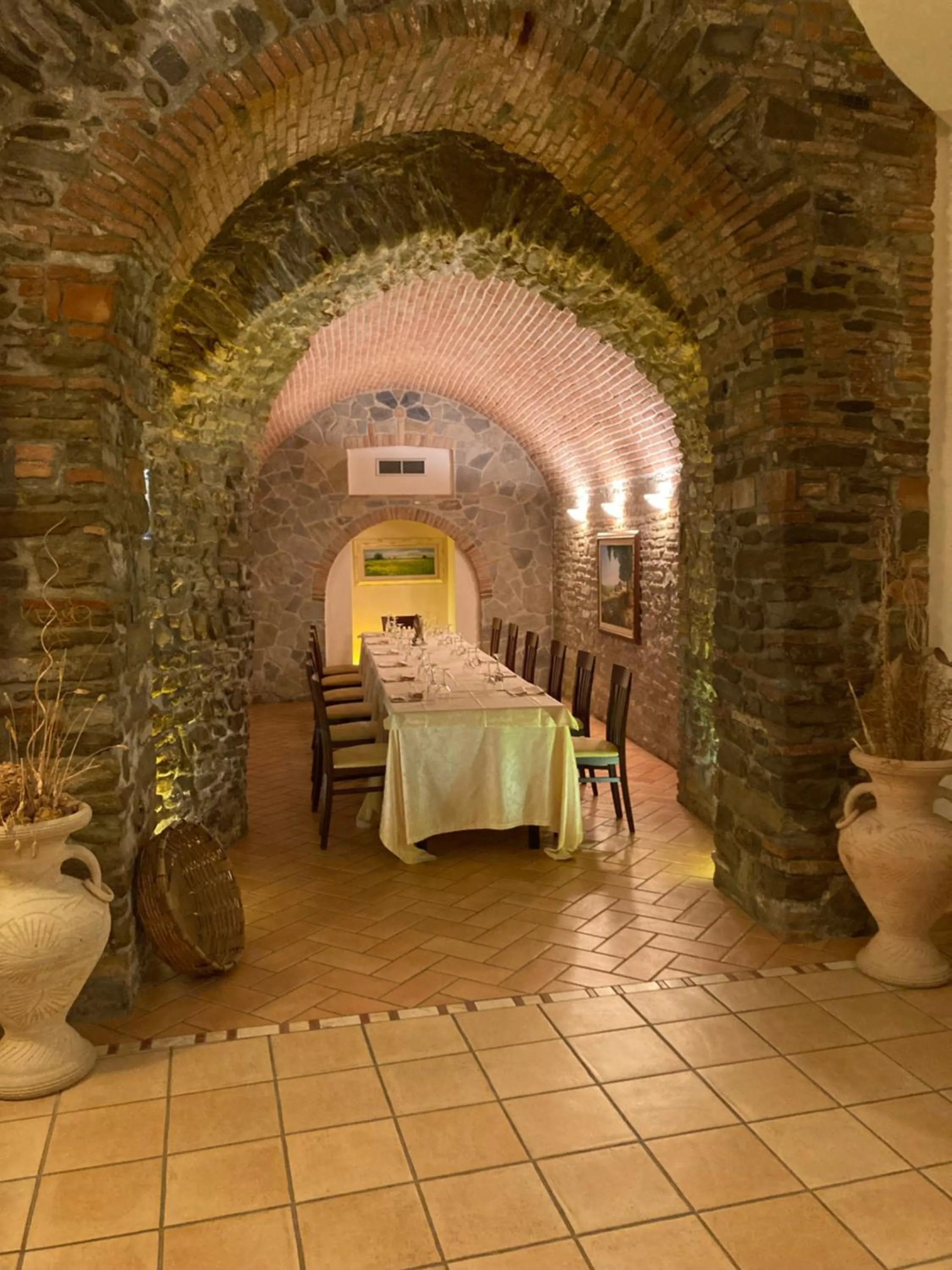 Restaurant/places to eat in Palazzo dei Poeti