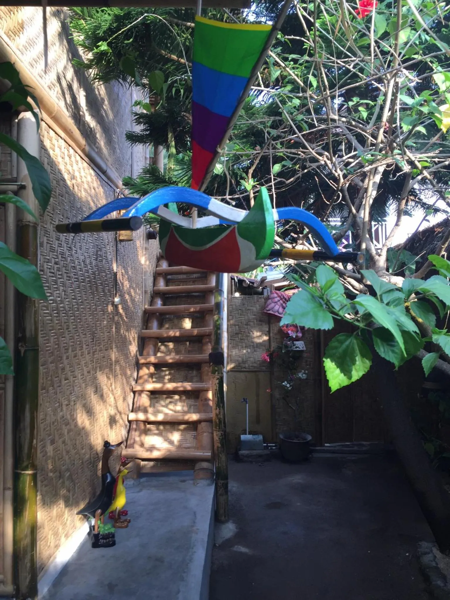 Property building in Rumah Kundun