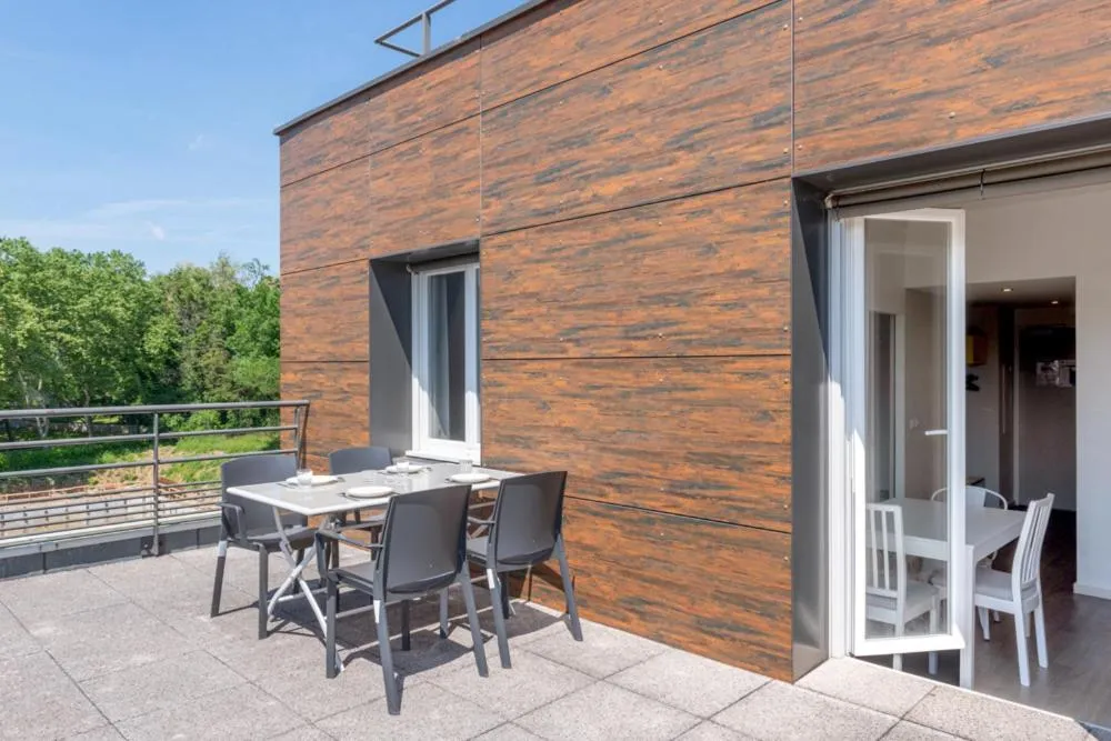 Balcony/Terrace in Westlodge Dardilly Lyon Nord