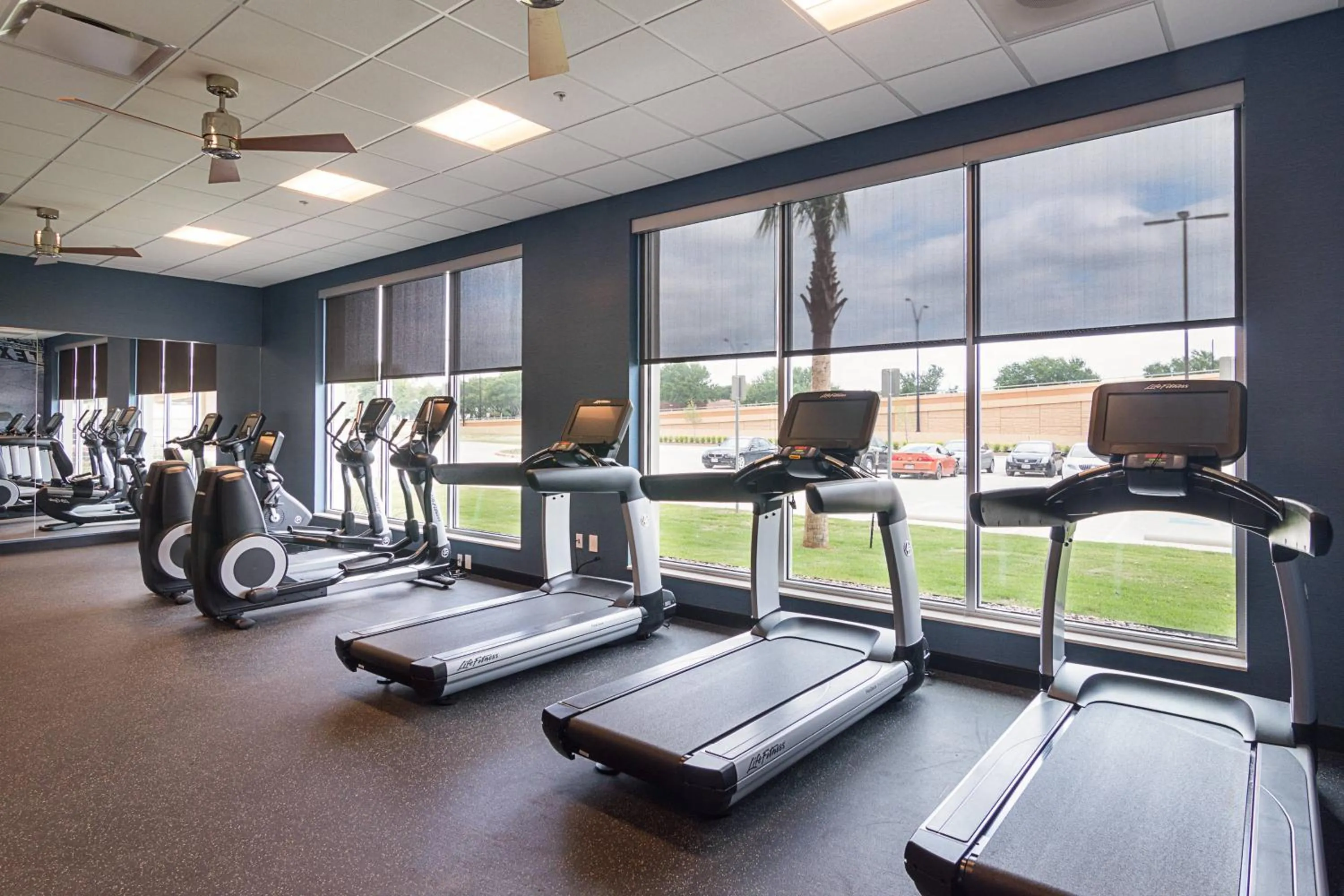 Fitness centre/facilities in SpringHill Suites by Marriott Fort Worth Fossil Creek