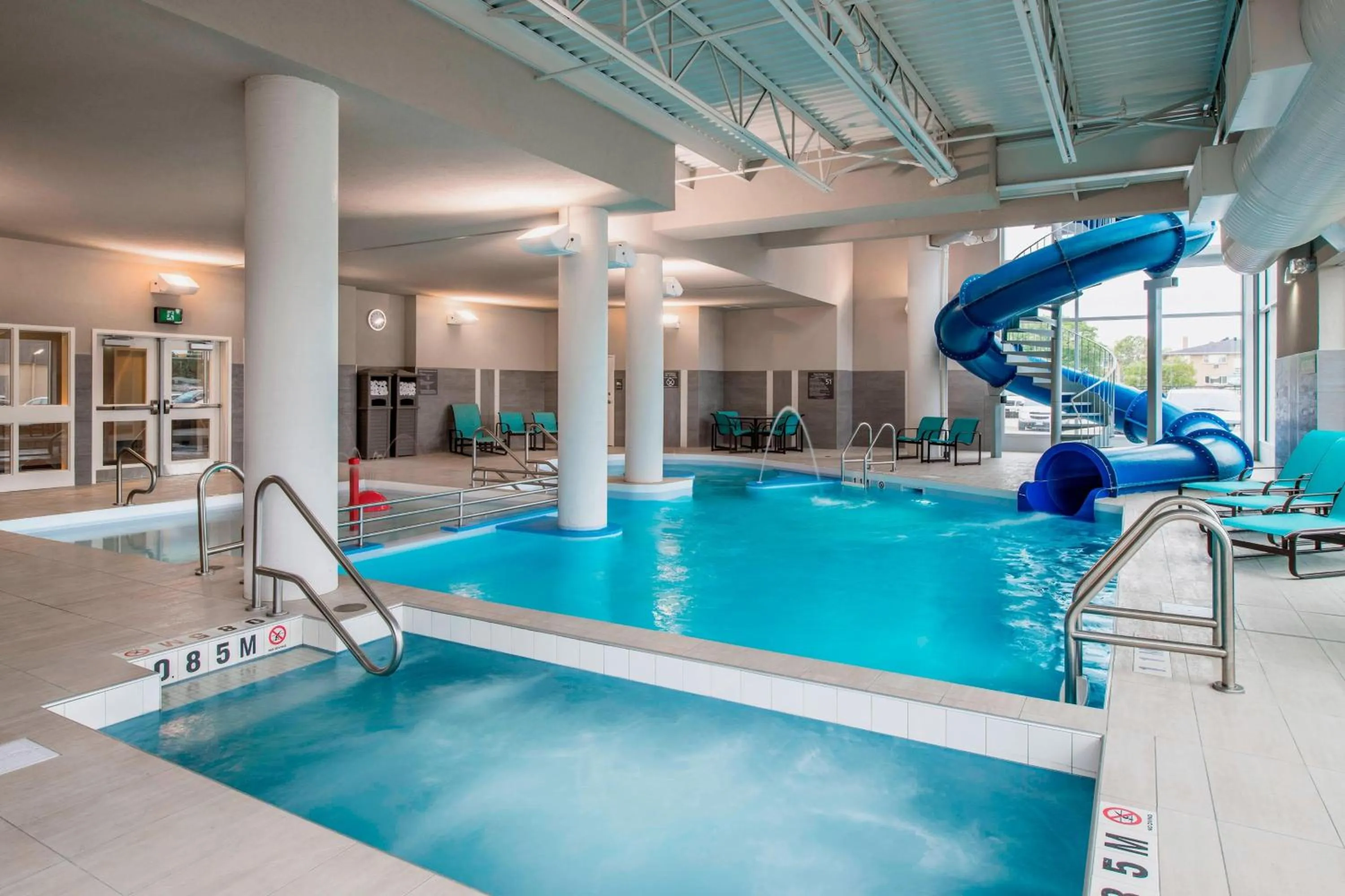 Swimming pool in Residence Inn by Marriott Regina