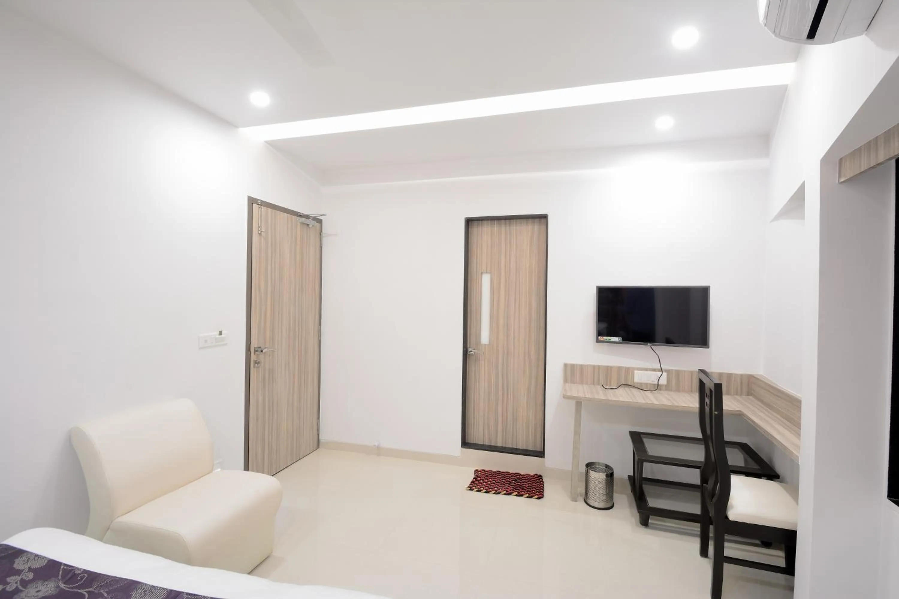 Bedroom, Bed in Hotel One Up