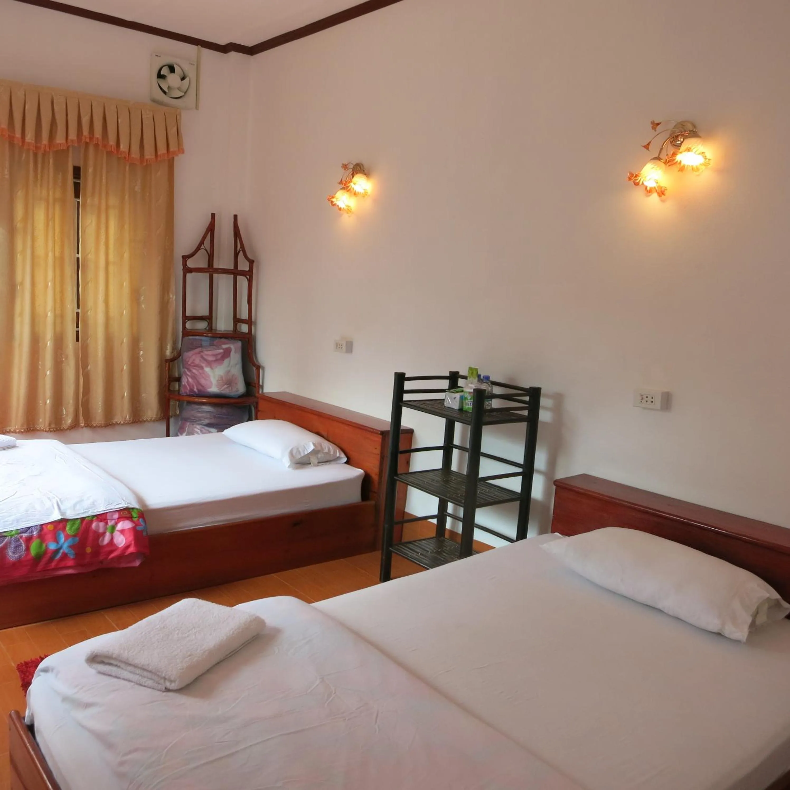 Standard Twin Room in Kongkeo Guesthouse