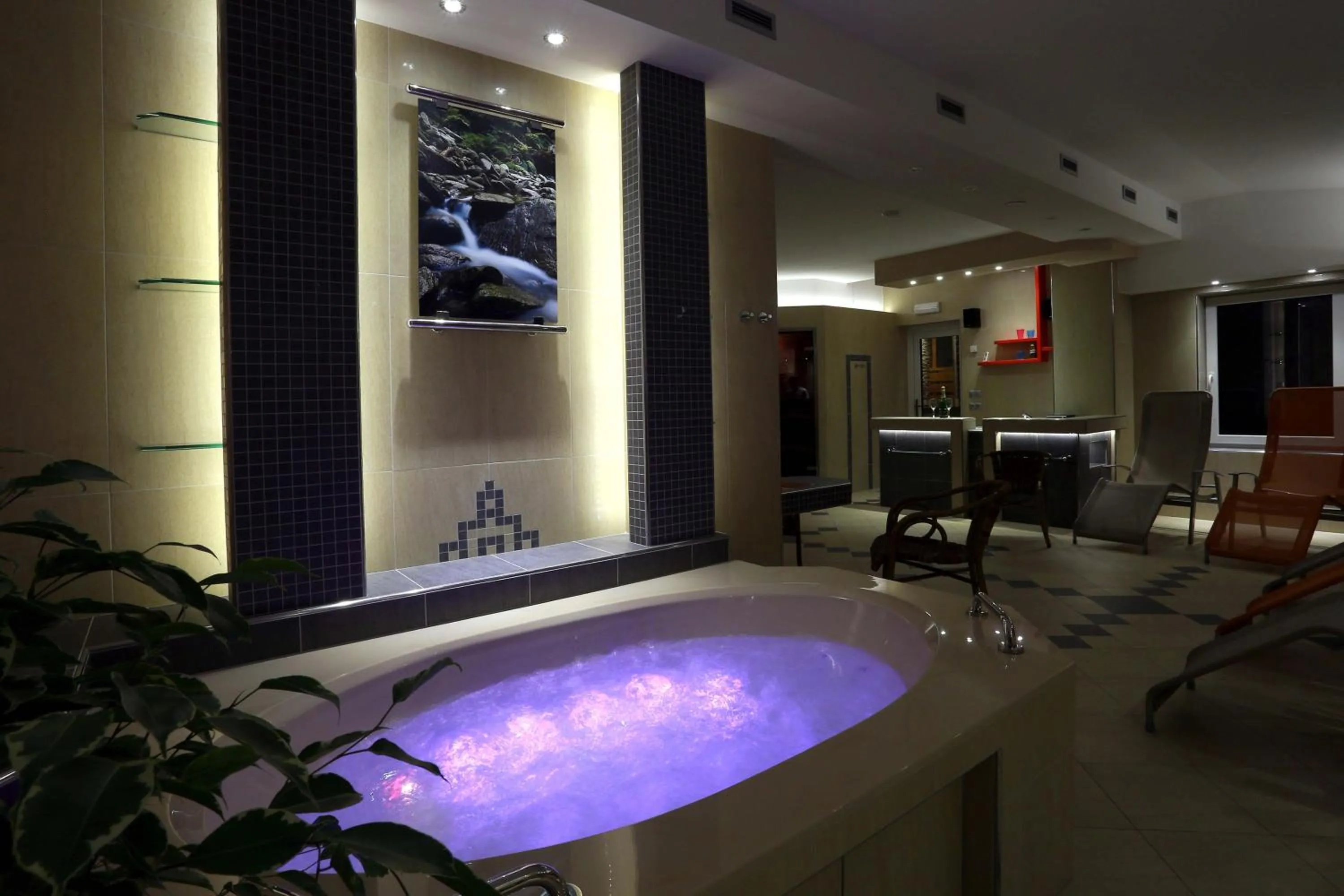 Hot Tub in Wellness Penzion Pod Rozhlednou
