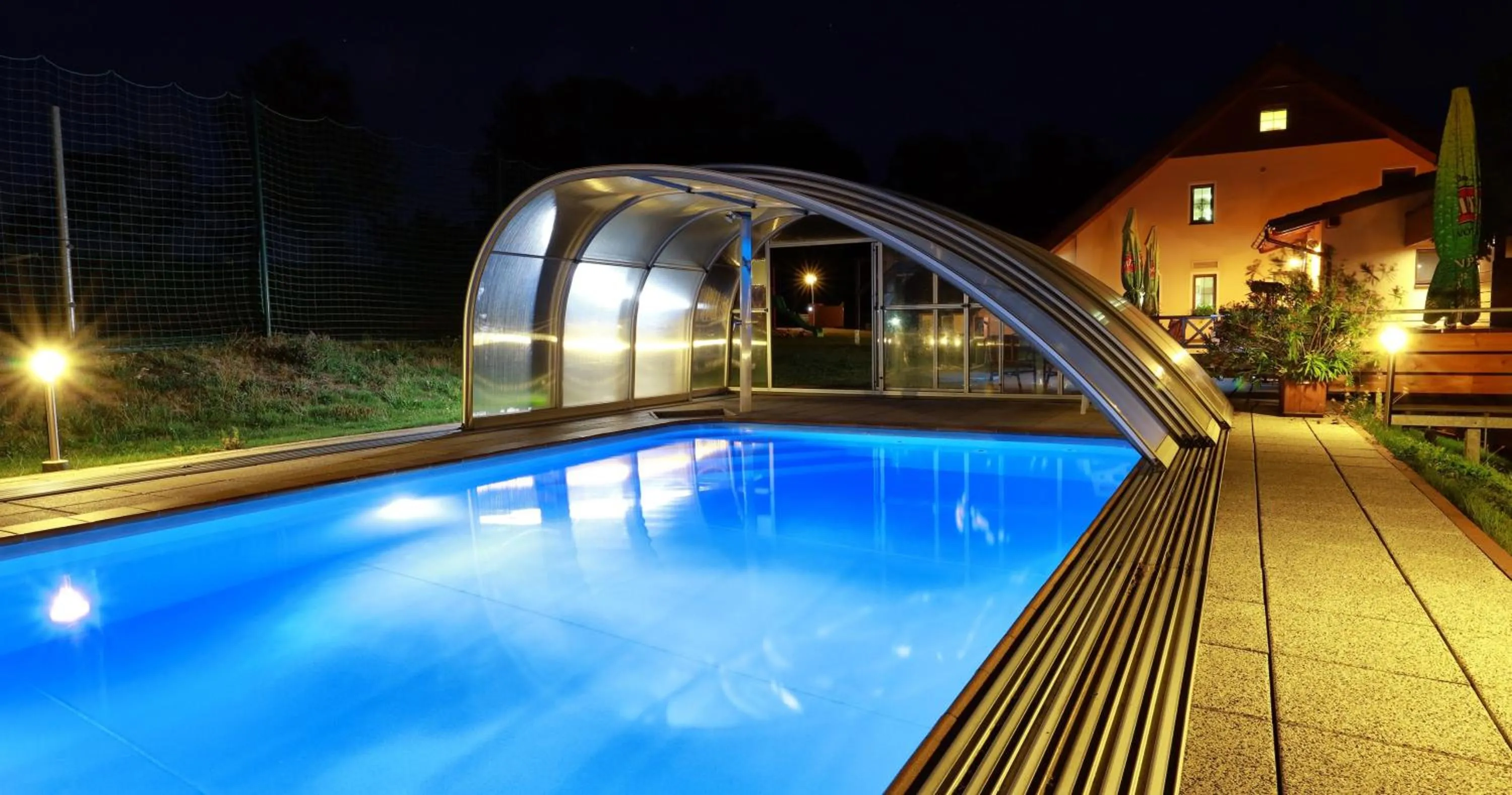 Swimming pool in Wellness Penzion Pod Rozhlednou