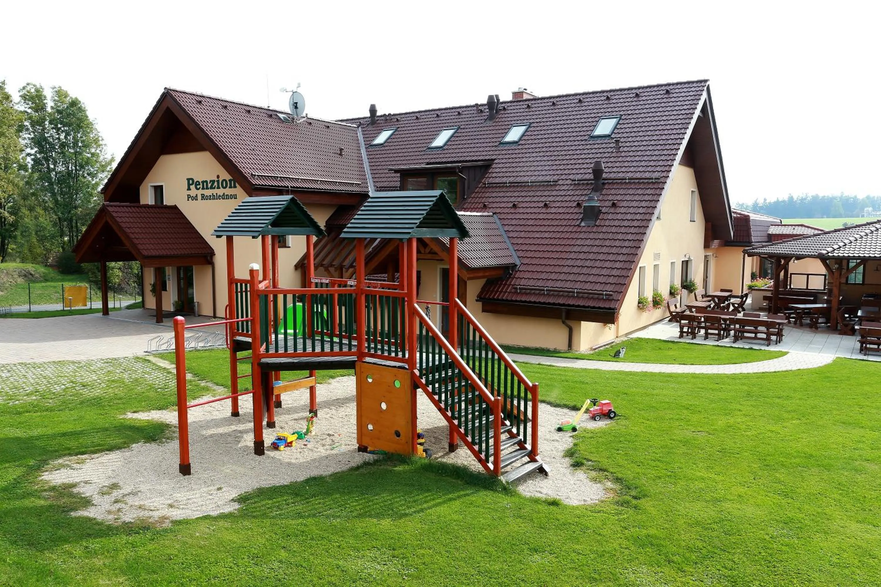 Children play ground in Wellness Penzion Pod Rozhlednou