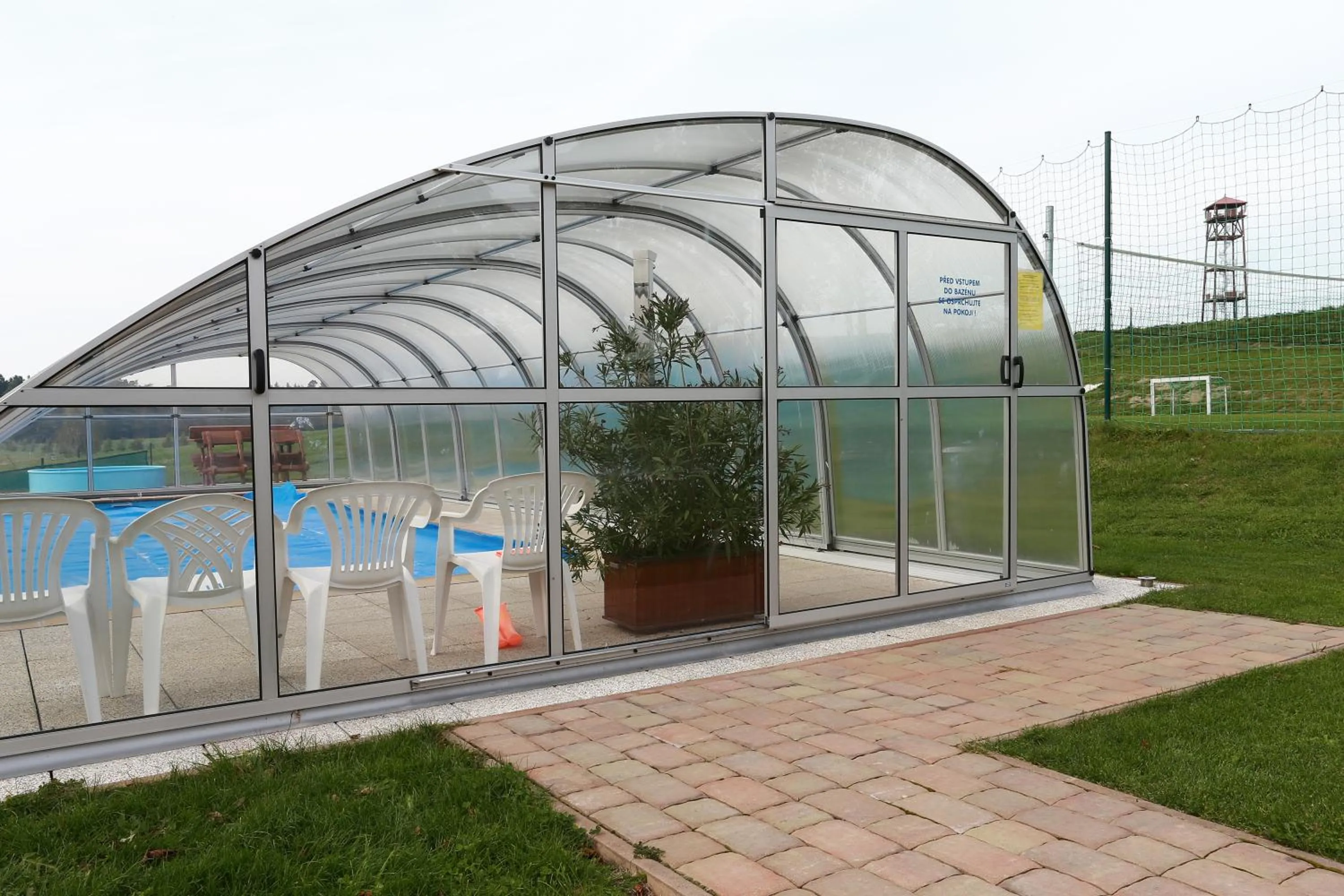 Swimming pool in Wellness Penzion Pod Rozhlednou