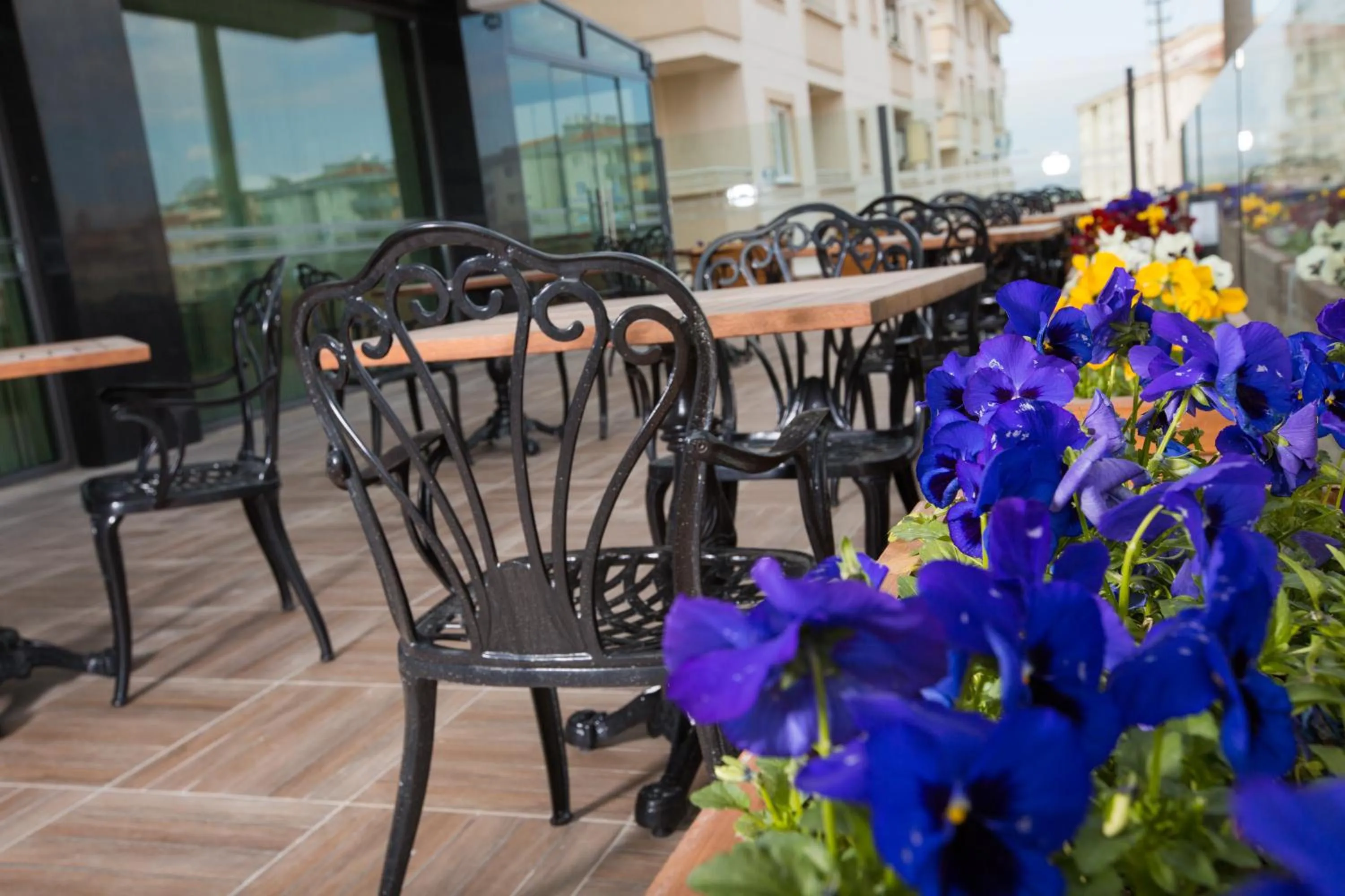 Restaurant/places to eat in Görükle Güler Park Hotel