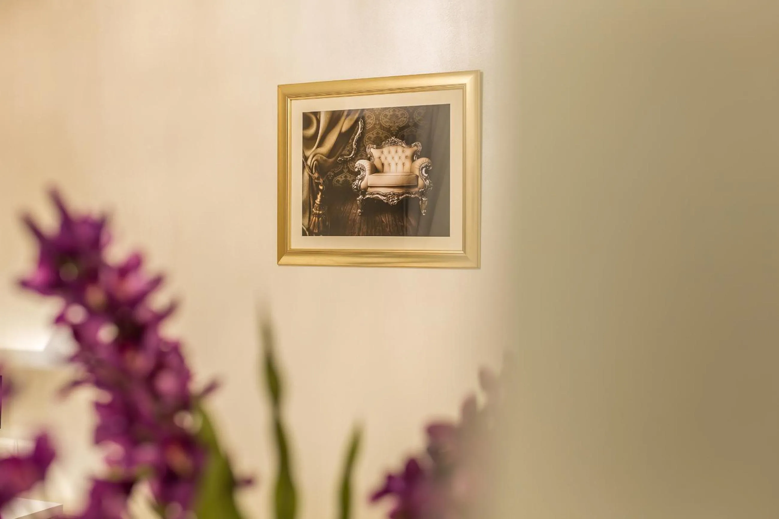 Decorative detail in Guest House Benedict