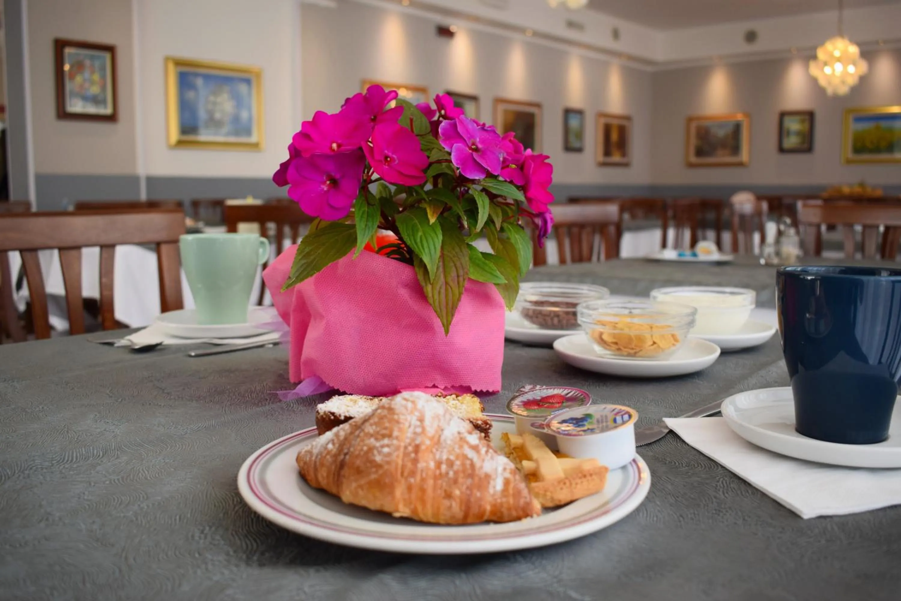 Breakfast in Hotel Gattuccio