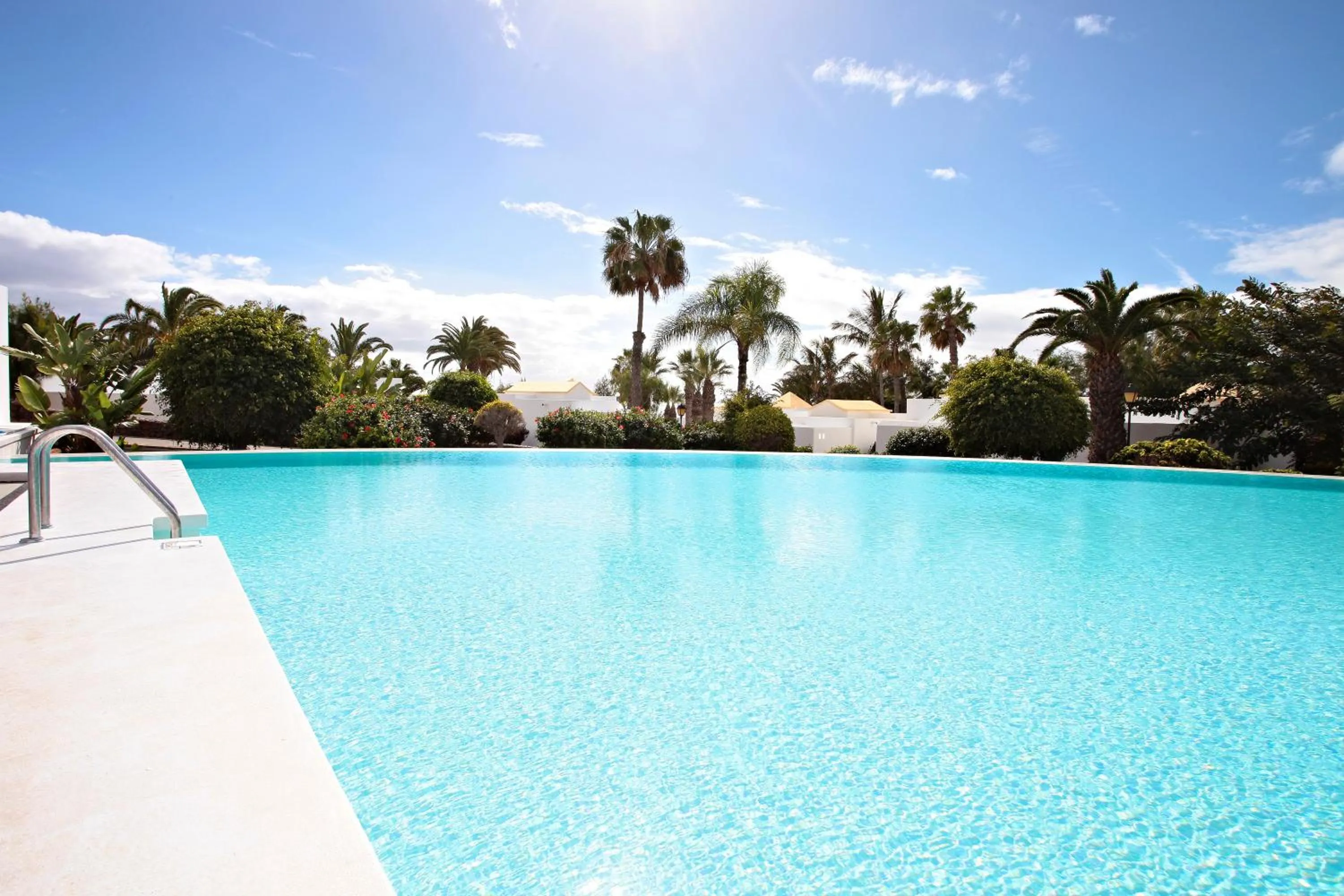 Swimming pool in Sandos Atlantic Gardens