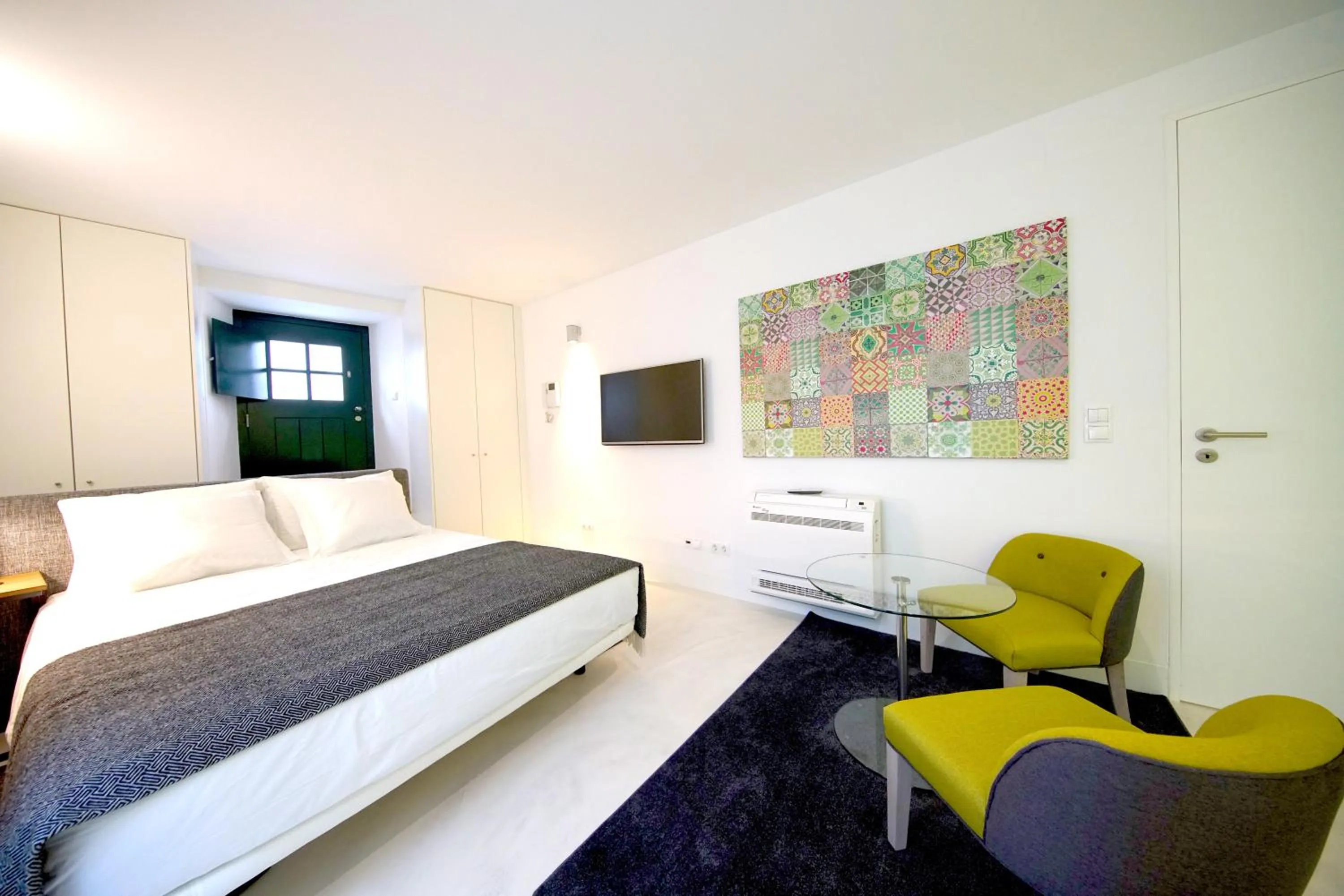 Bedroom, Bed in Alma Moura Residences
