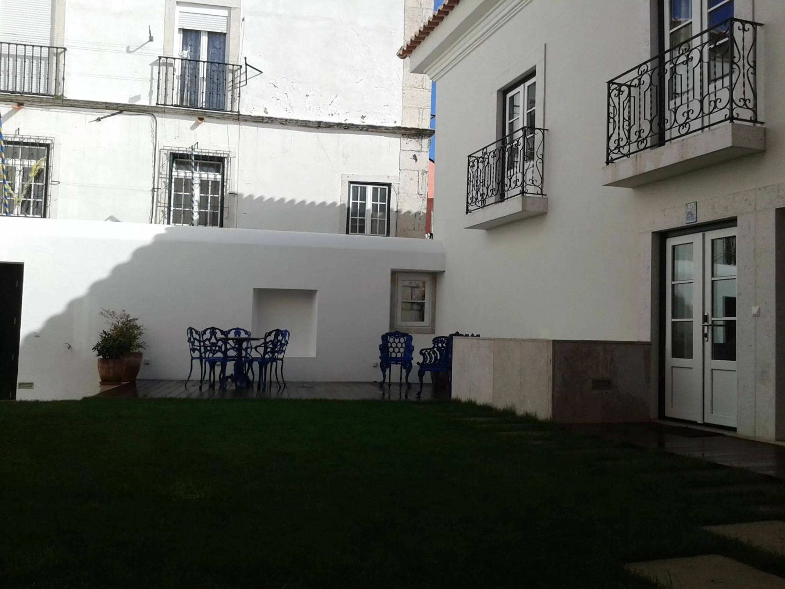 Facade/entrance in Alma Moura Residences