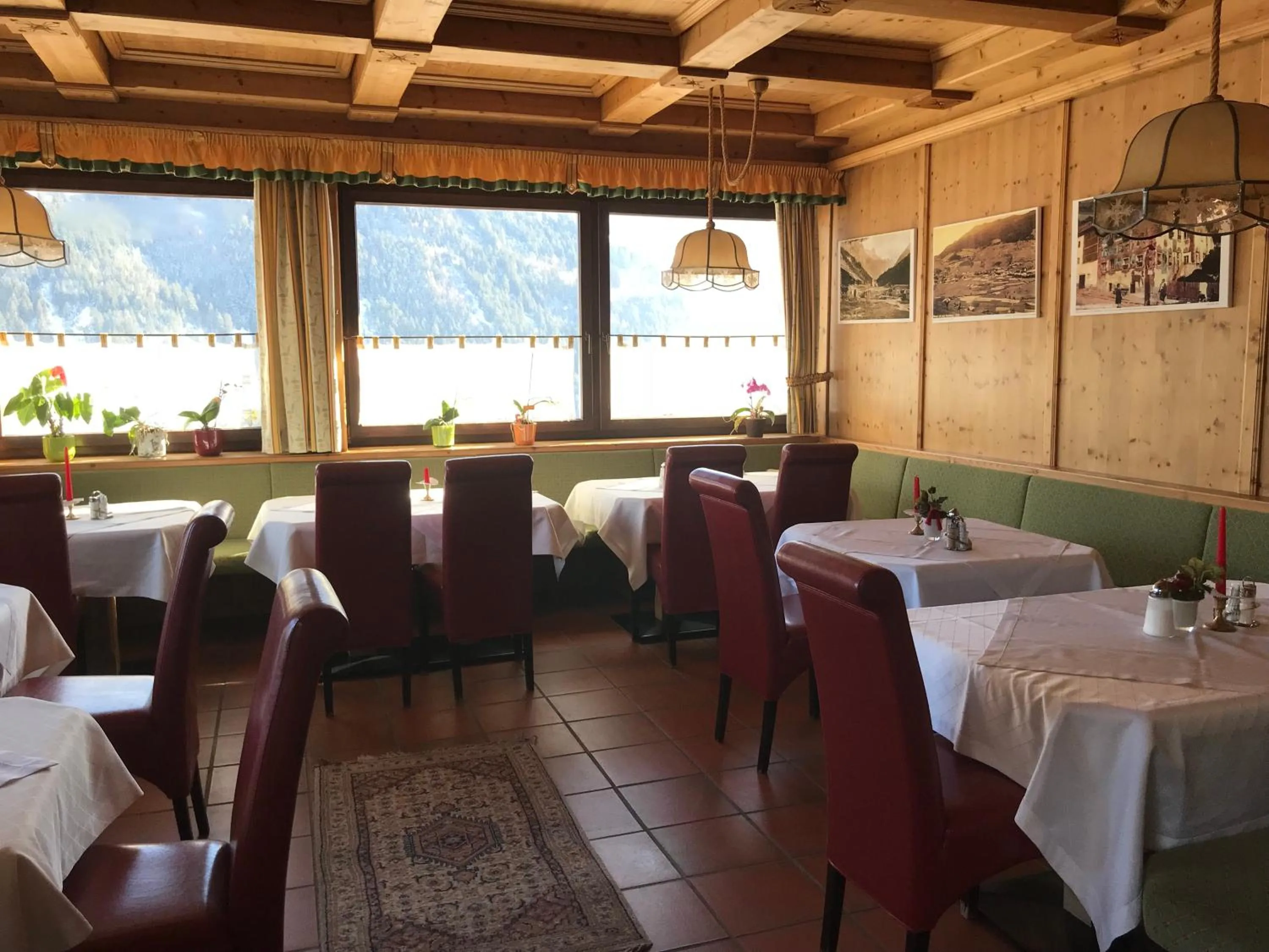 Restaurant/places to eat in Hotel Pension Weiratherhof