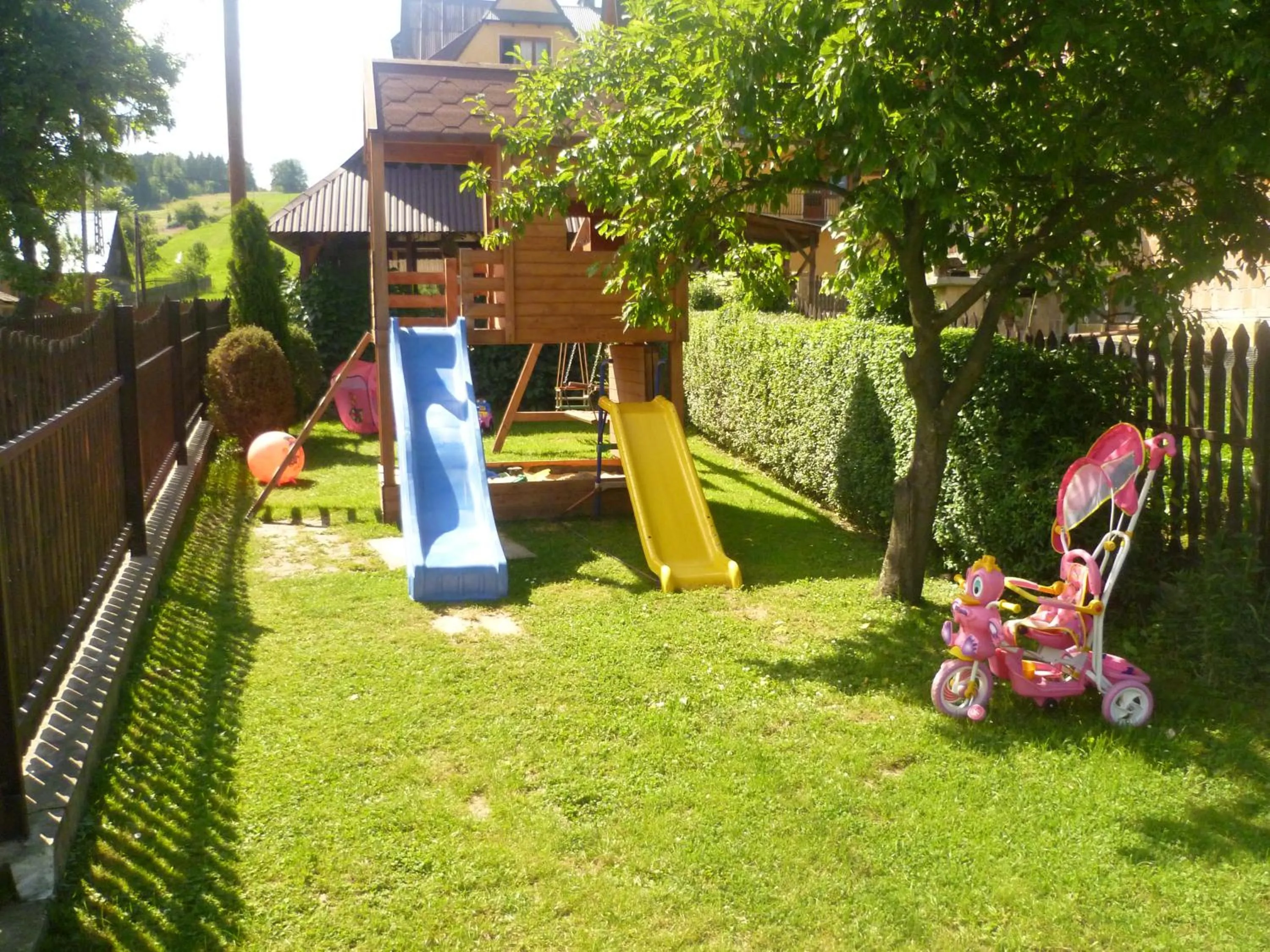 Garden in U Hani w pobliżu Gorący Potok i Termy