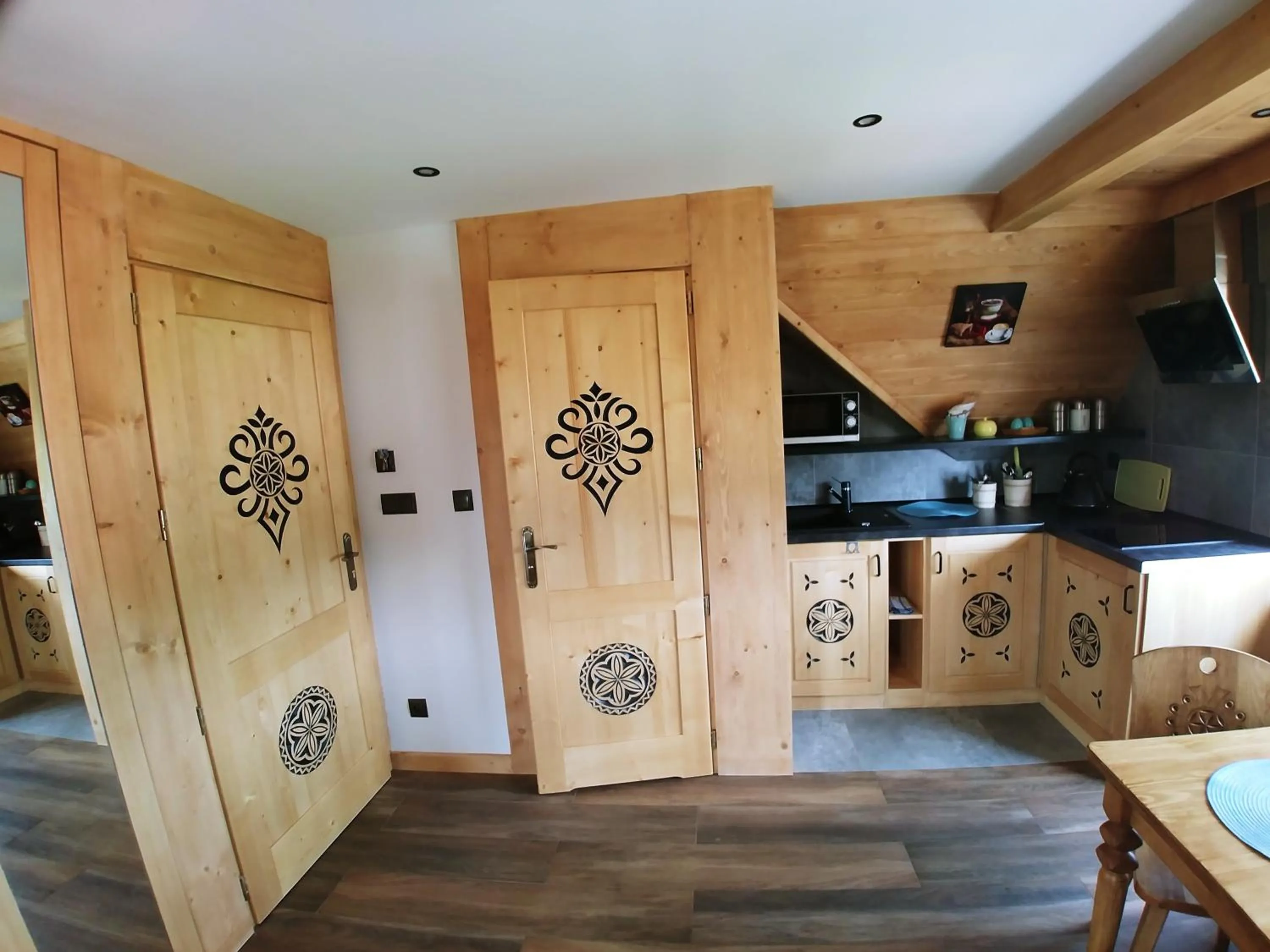 U Hani w pobliżu Gorący Potok i Termy