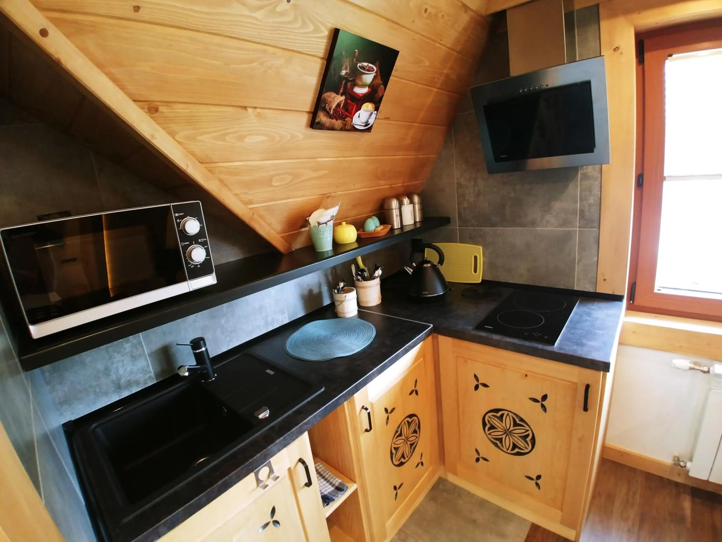 U Hani w pobliżu Gorący Potok i Termy