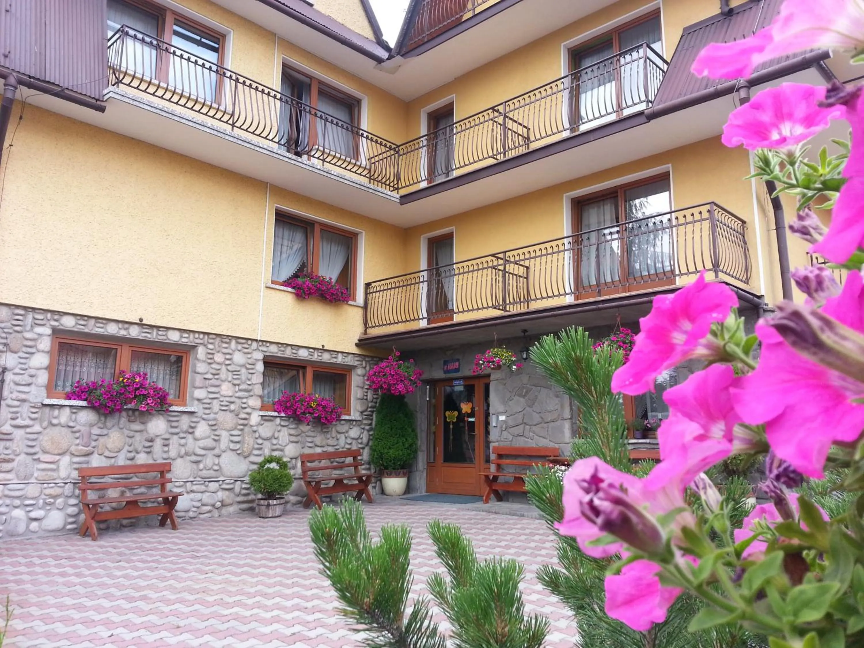 Facade/entrance in U Hani w pobliżu Gorący Potok i Termy