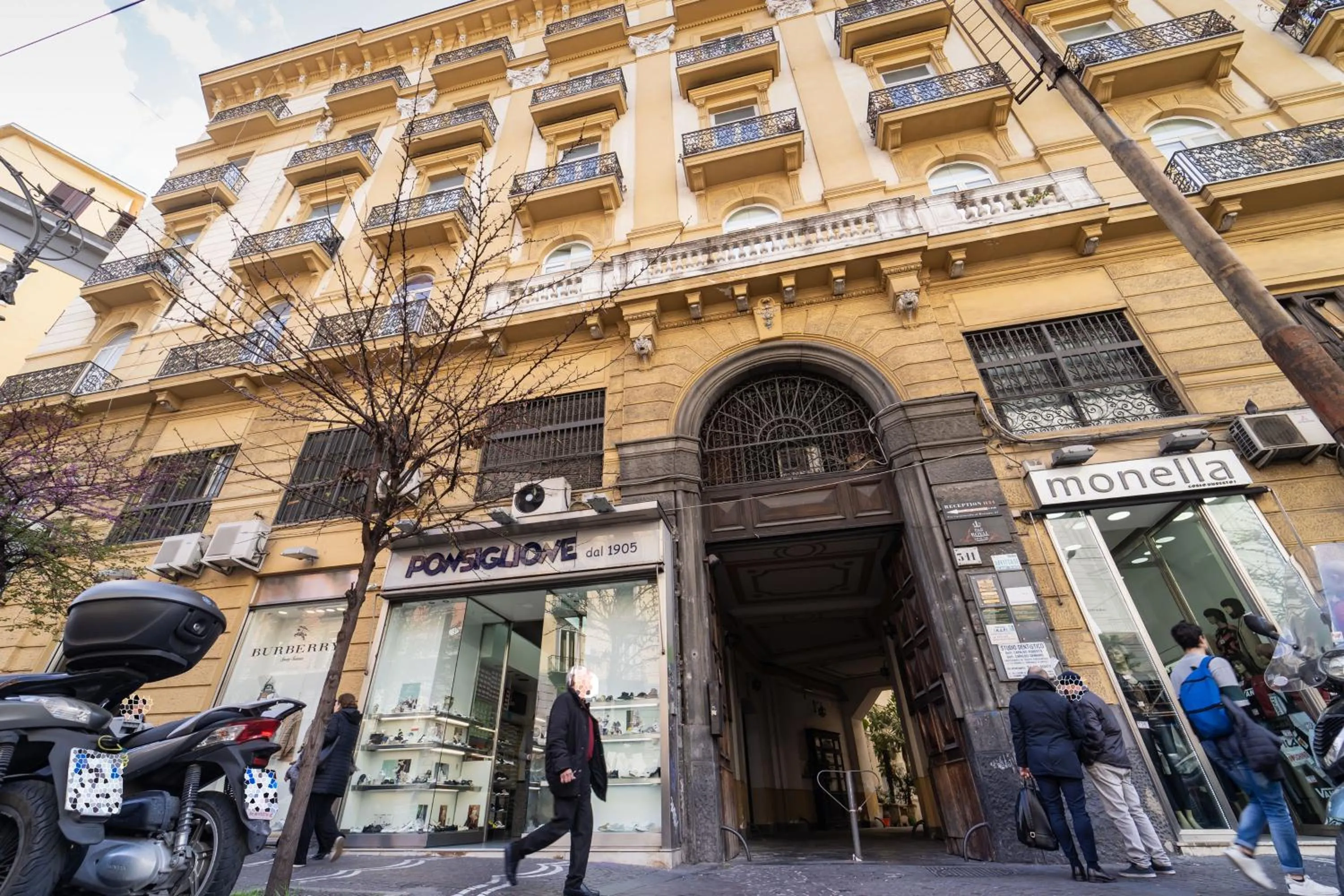 Property building in Royal Art H Duomo - Napoli Centro, by ClaPa Group