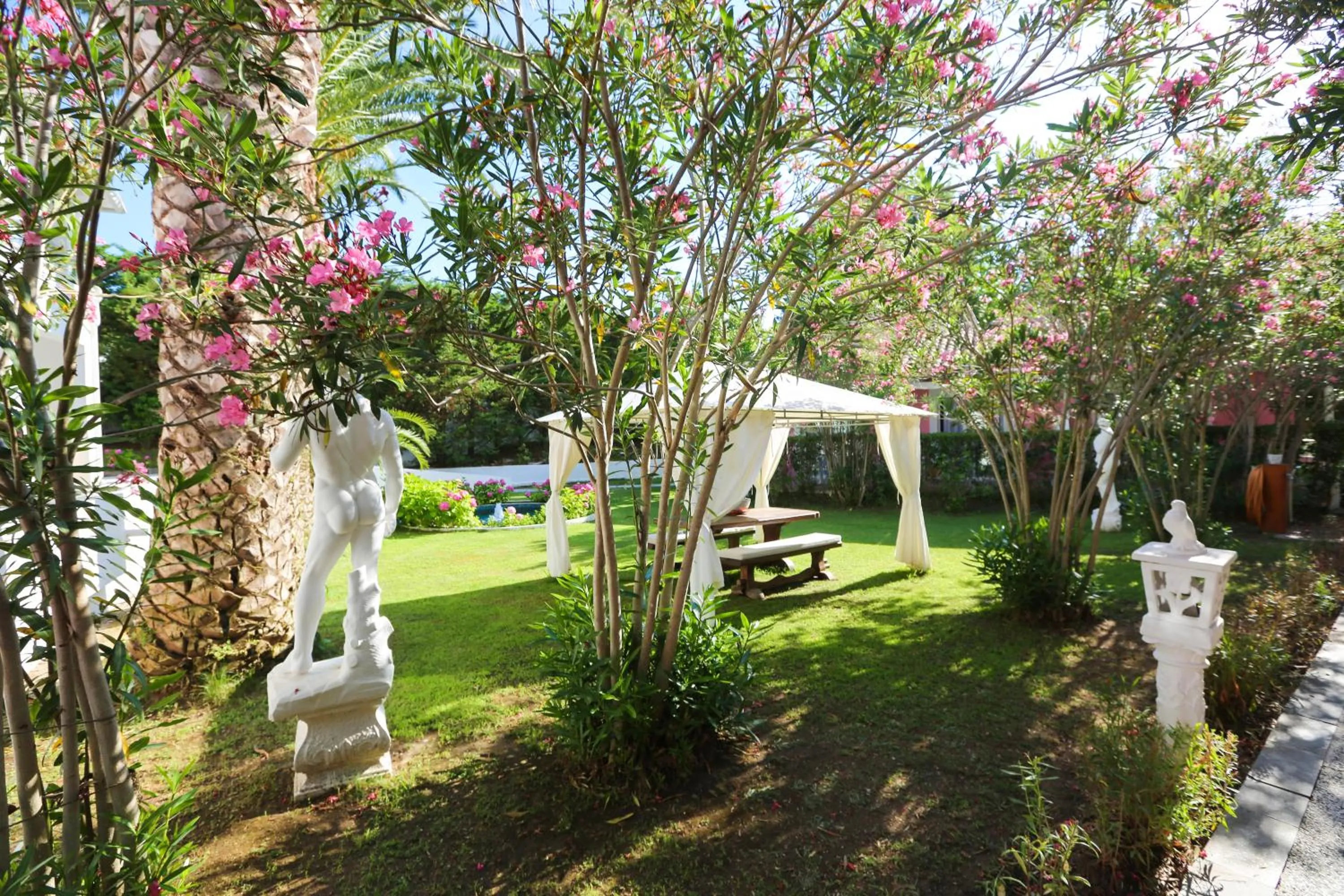Garden in Mandraki Village Boutique Hotel