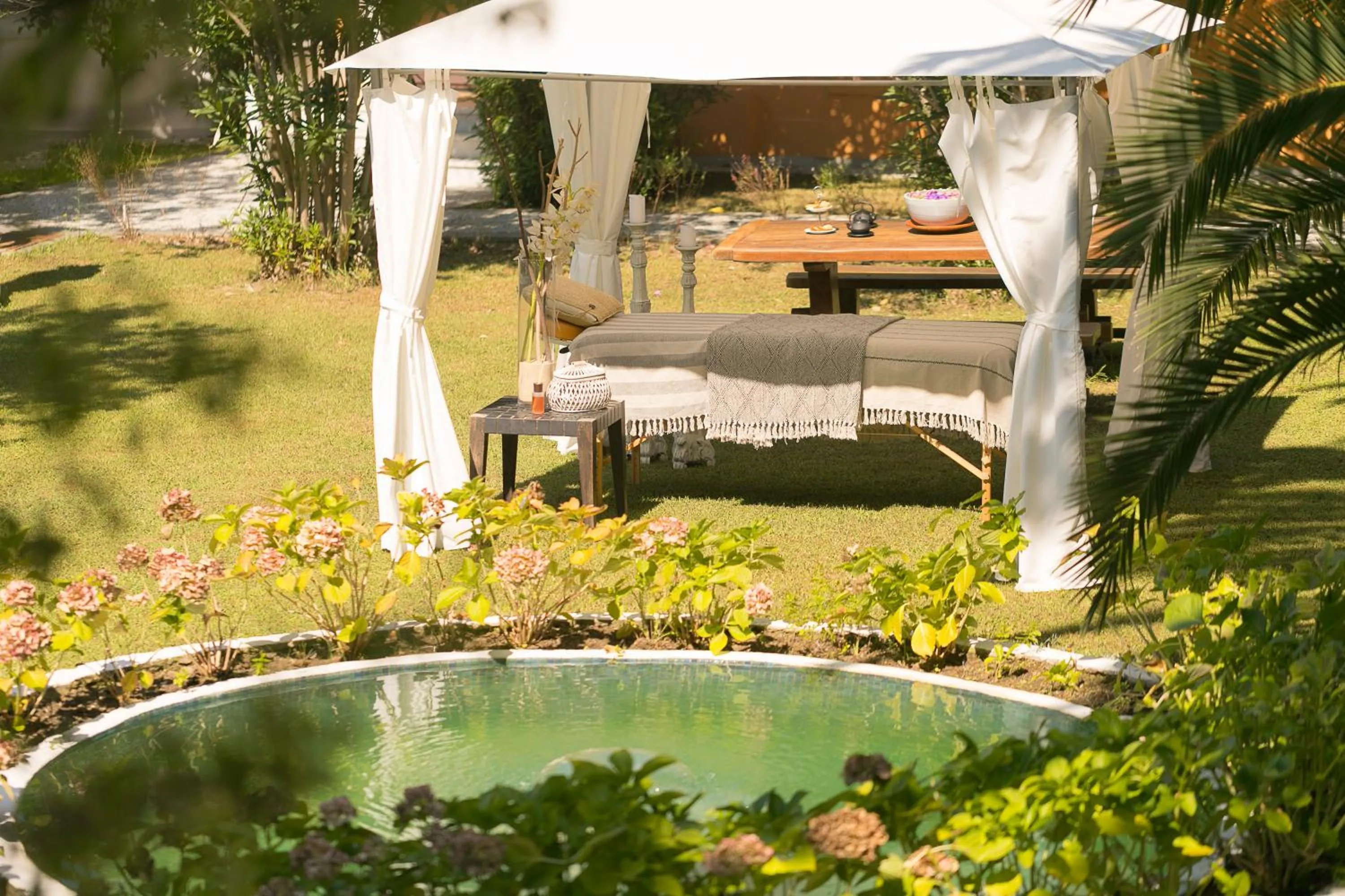 Massage in Mandraki Village Boutique Hotel