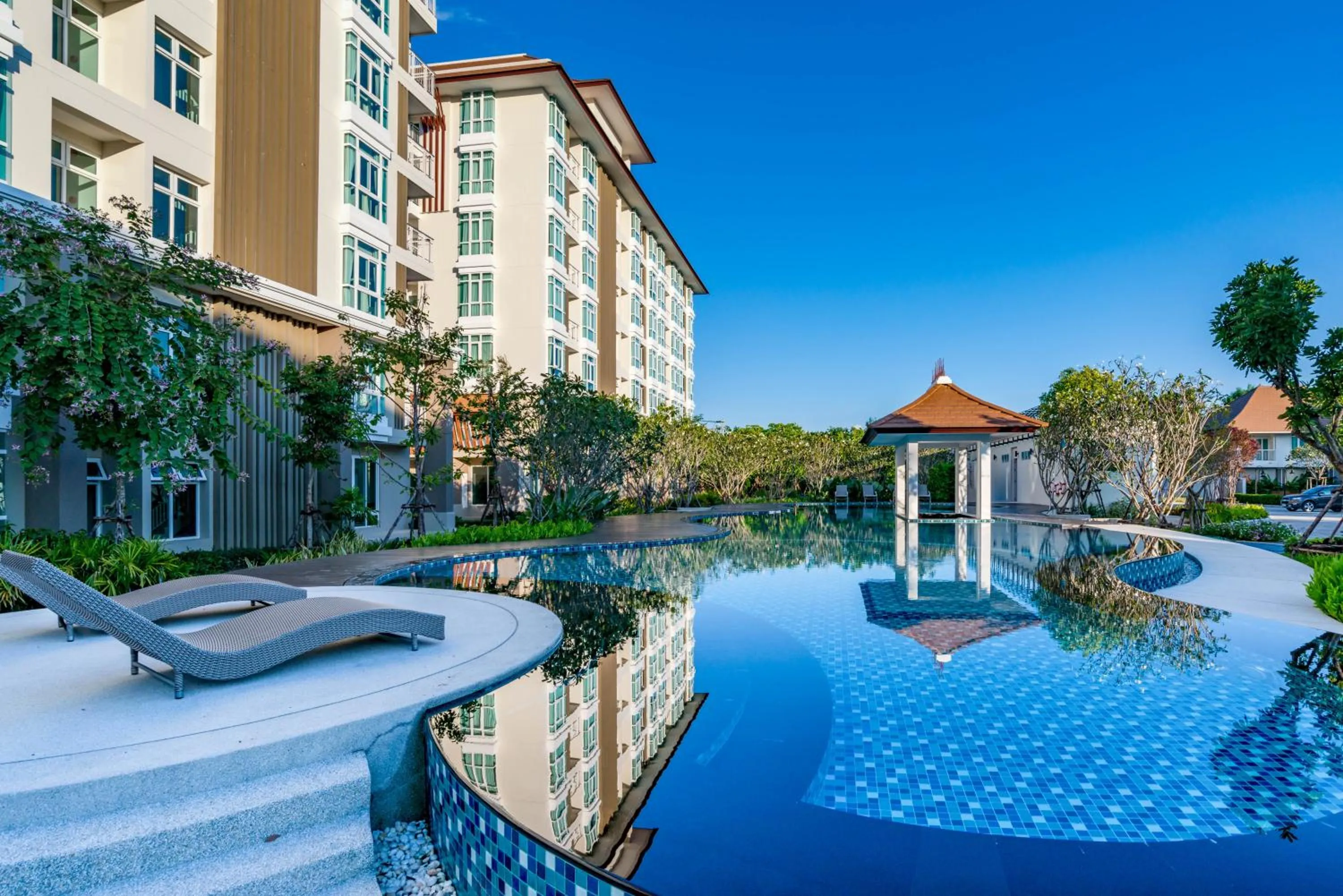 Swimming pool in Harmony Resort Hotel